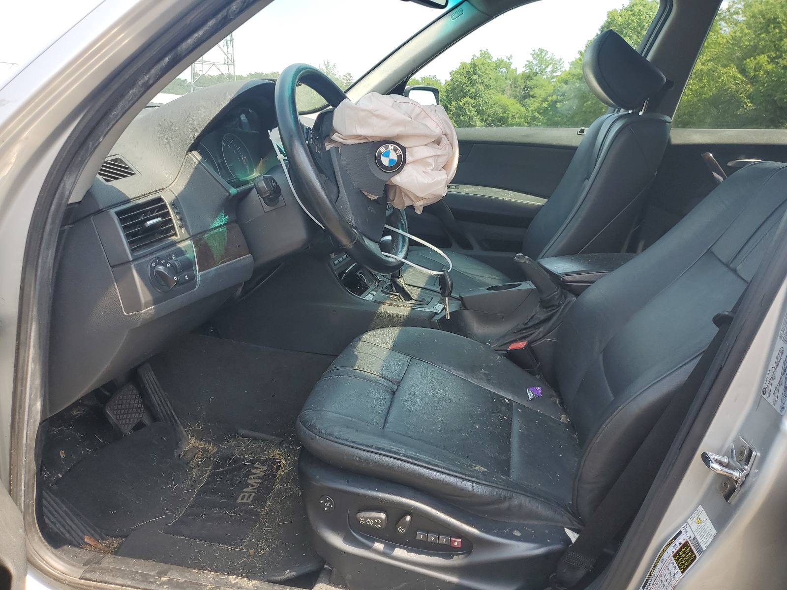 WBXPC93477WF01019 2007 BMW X3 3.0Si