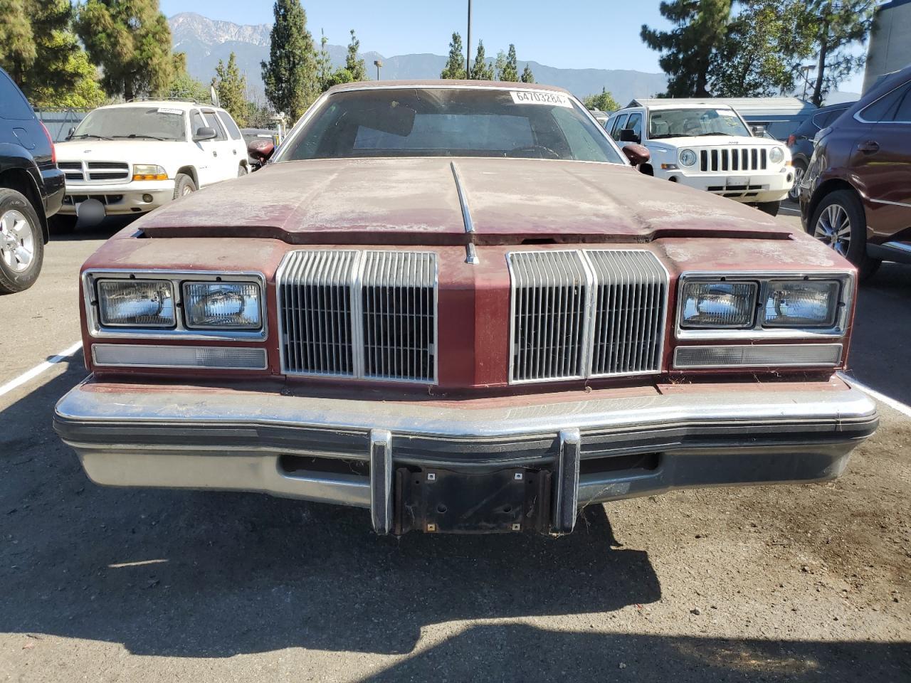 3M57R7R147018 1977 Oldsmobile Cutlass Br