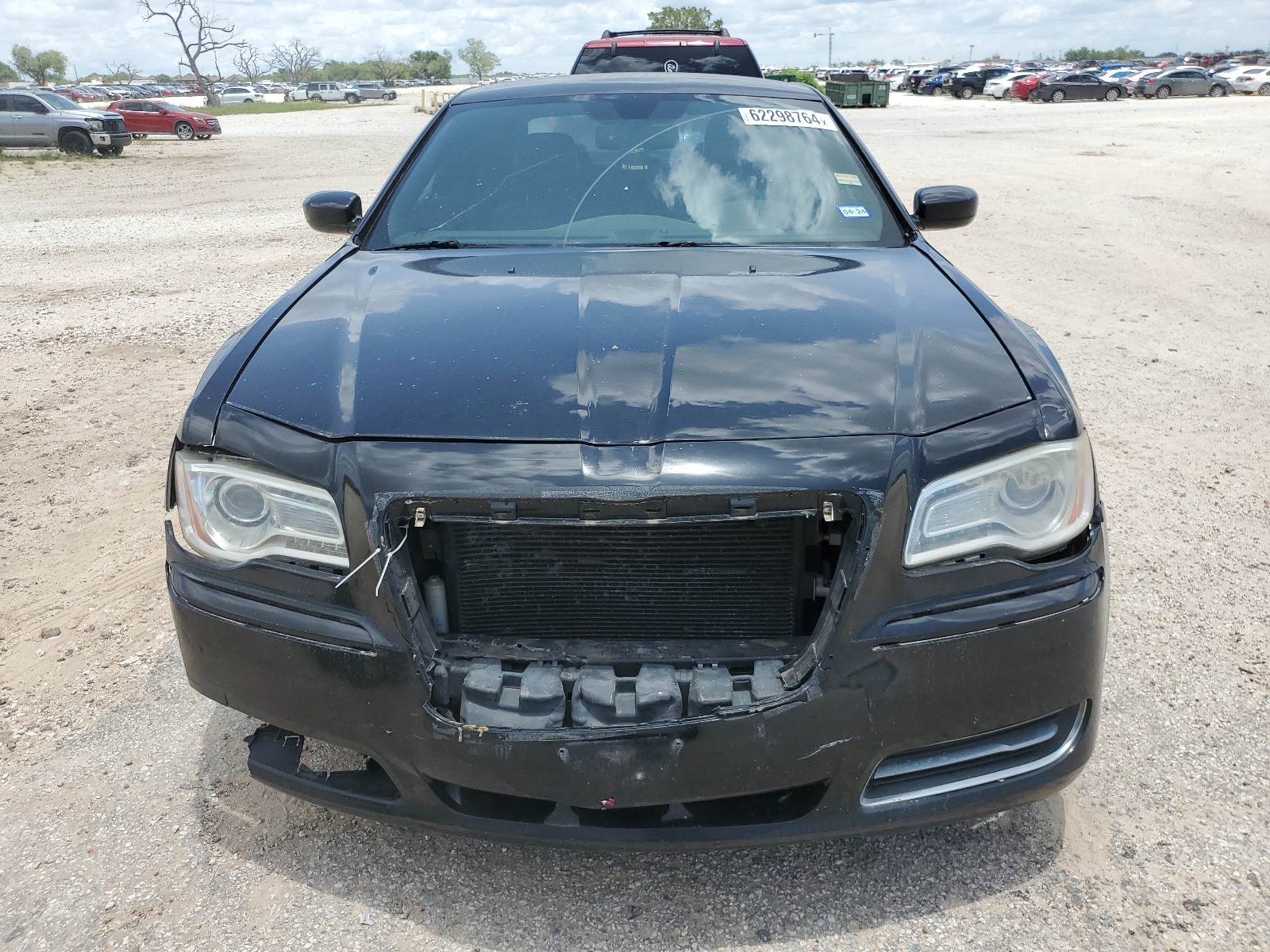 2013 Chrysler 300 vin: 2C3CCAAG3DH728360