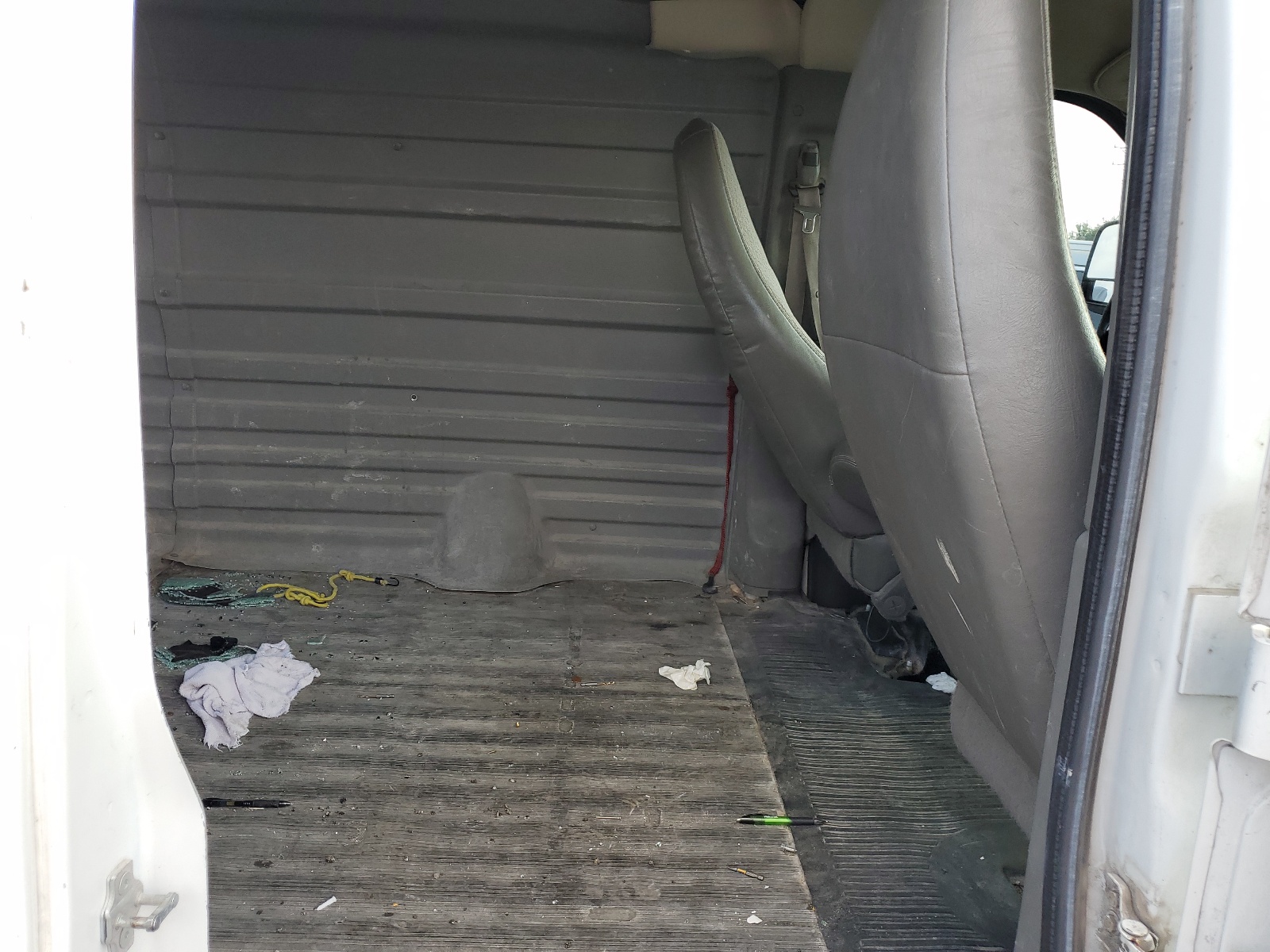 1GCWGFCA8D1108394 2013 Chevrolet Express G2500