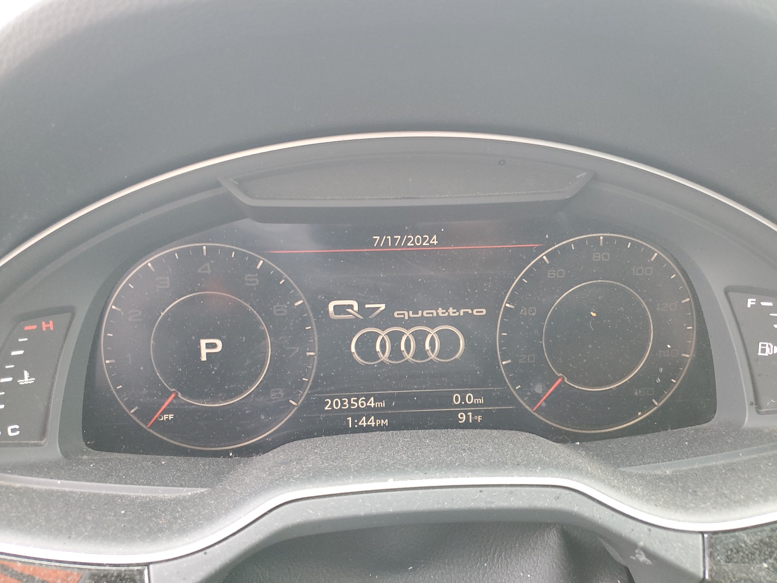 2017 Audi Q7 Prestige vin: WA1VAAF73HD011411