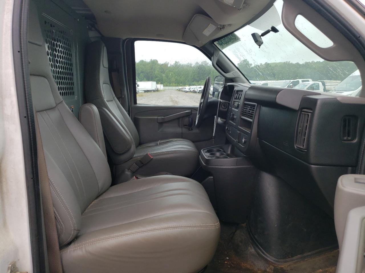 2017 Chevrolet Express G2500 VIN: 1GCWGAFF8H1253371 Lot: 65386864