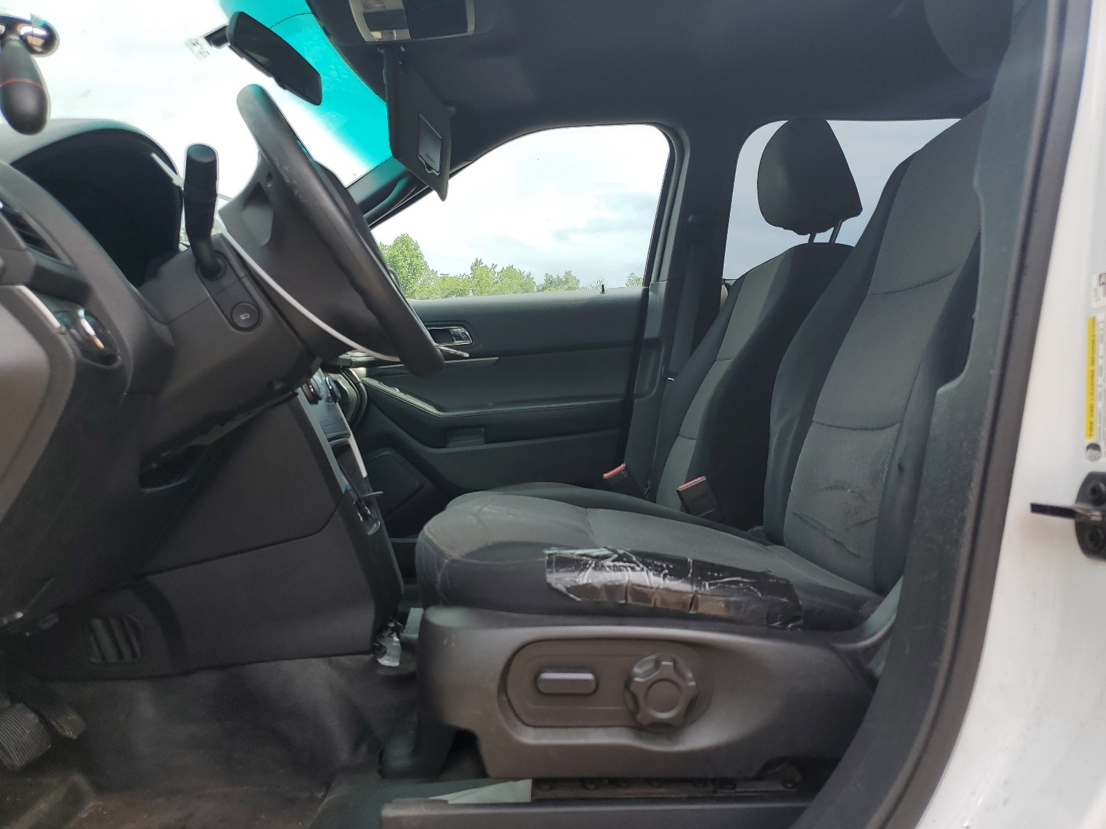 1FM5K8AR3FGA10044 2015 Ford Explorer Police Interceptor