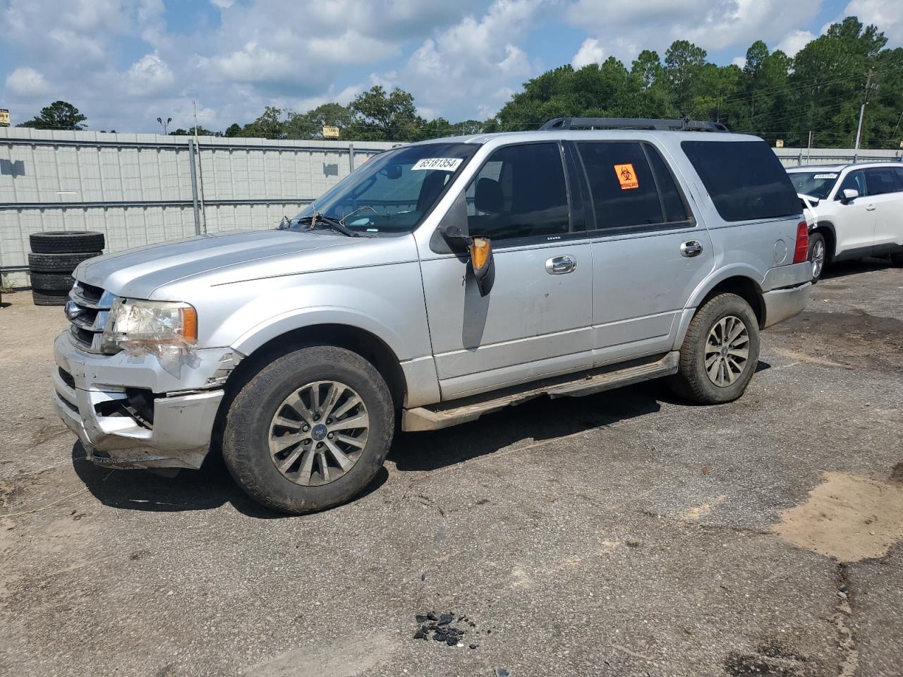 2015 Ford Explorer - Image 1