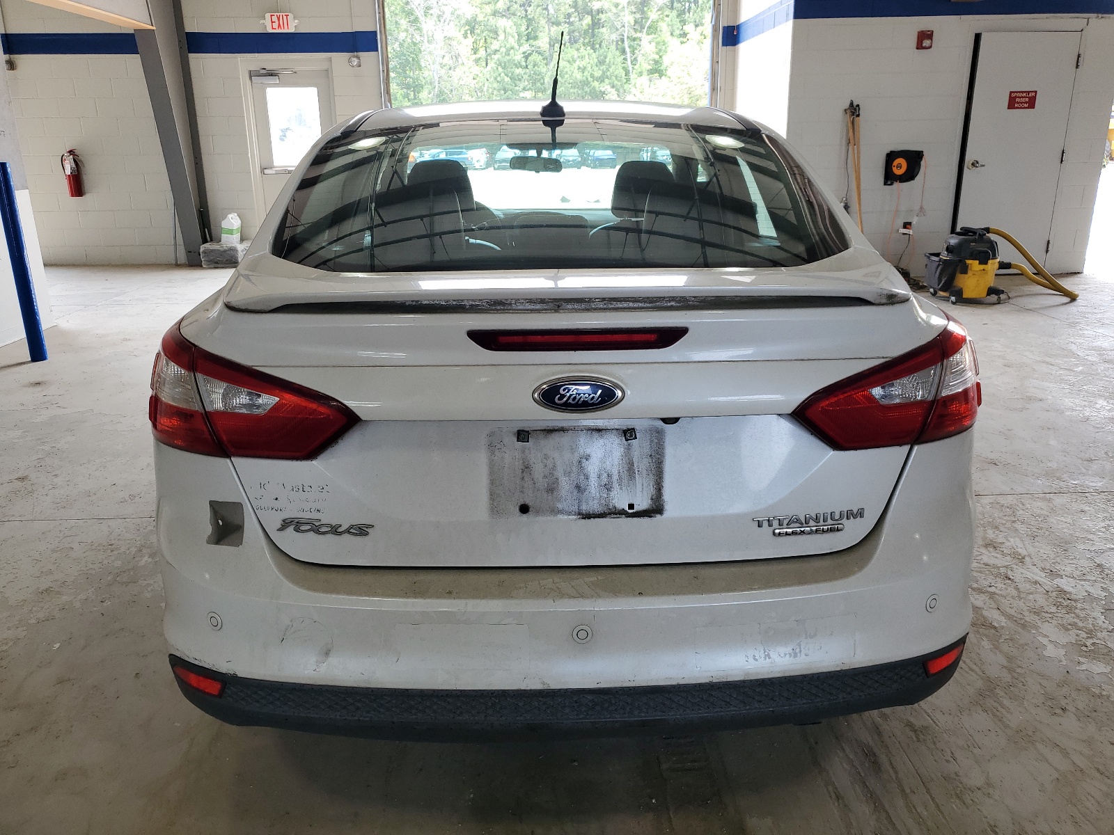 2014 Ford Focus Titanium vin: 1FADP3J25EL222043