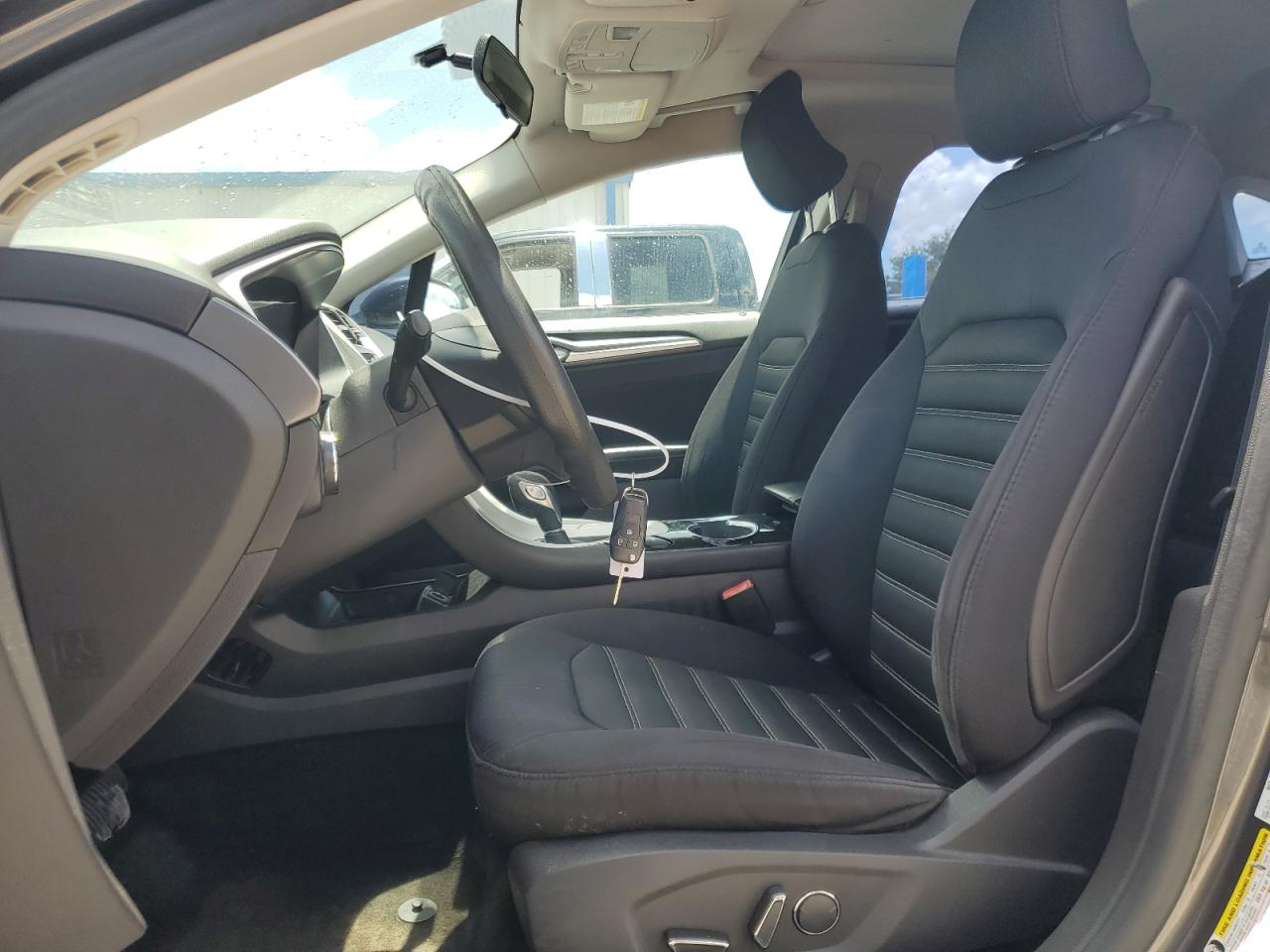 2015 Ford Fusion Se VIN: 1FA6P0H7XF5121143 Lot: 63665104