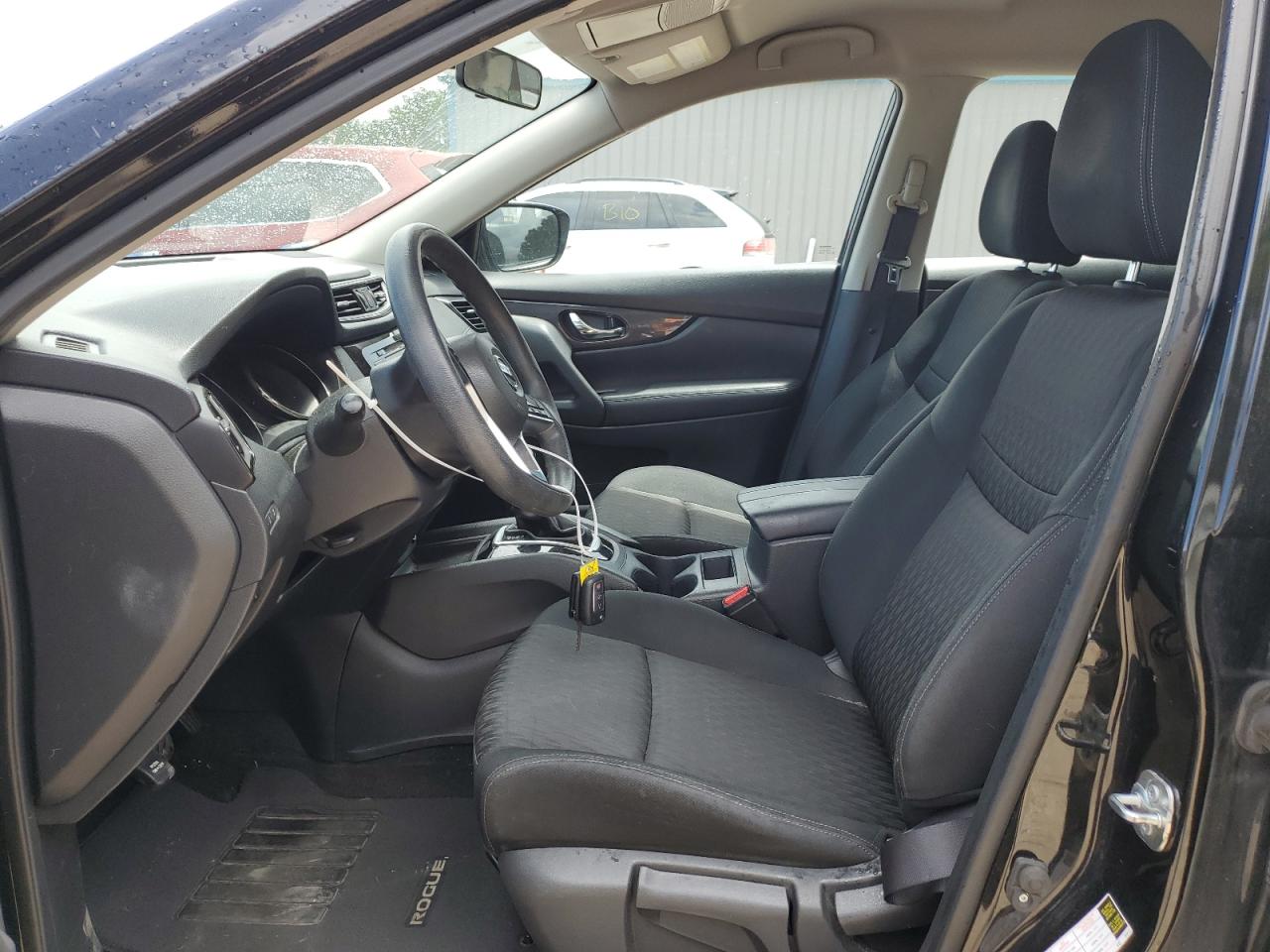 2018 Nissan Rogue S VIN: KNMAT2MTXJP550987 Lot: 65129104