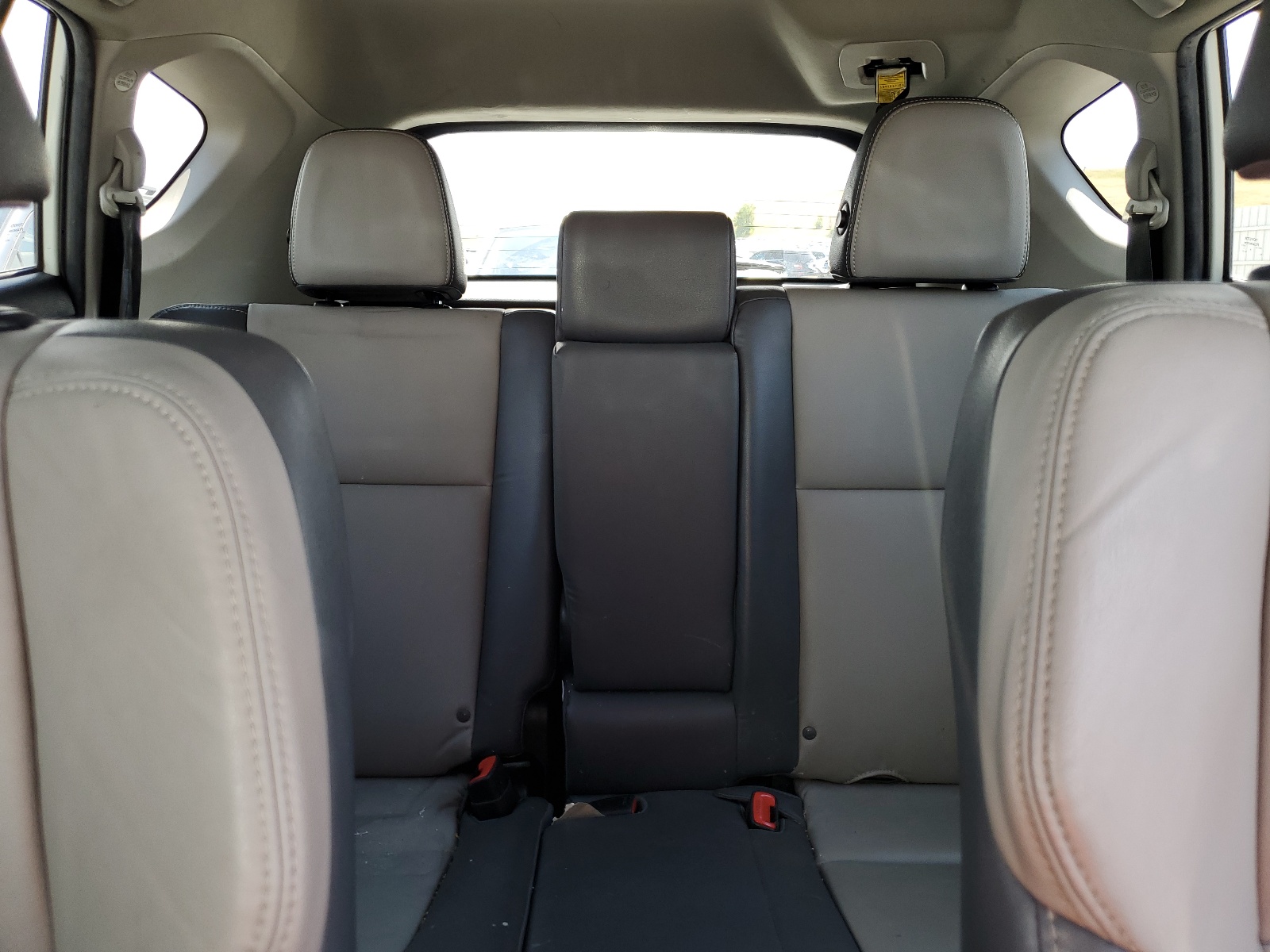 2T3DFREV4FW391909 2015 Toyota Rav4 Limited