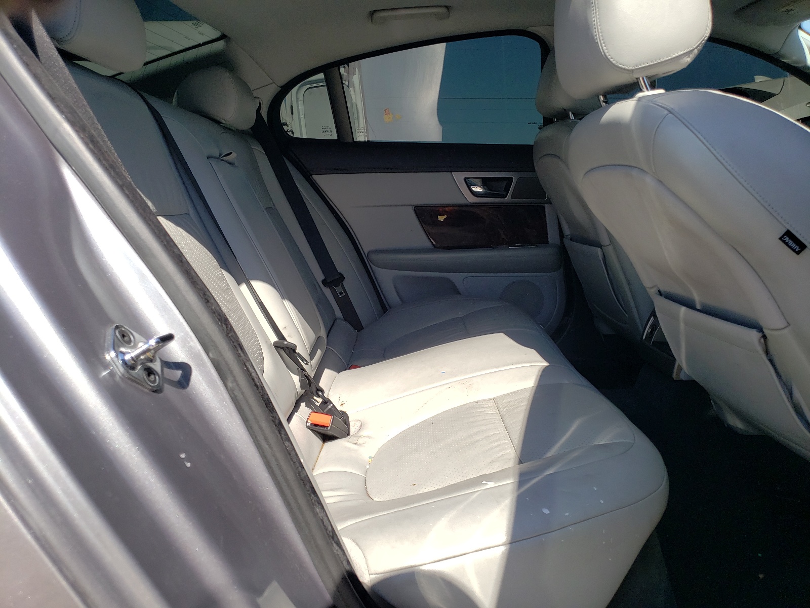 SAJWA0GB4BLR85453 2011 Jaguar Xf Premium