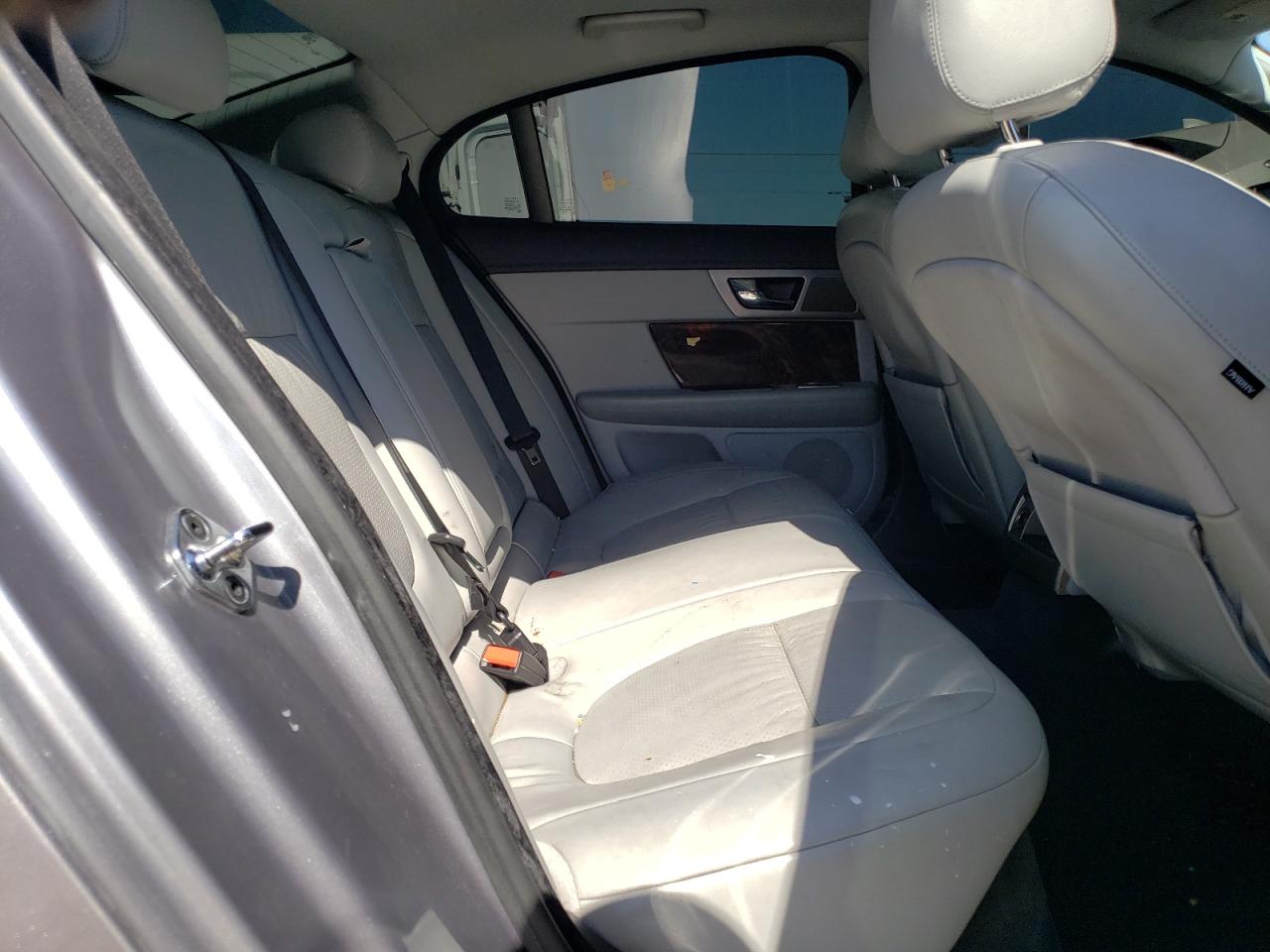 2011 Jaguar Xf Premium VIN: SAJWA0GB4BLR85453 Lot: 63355684