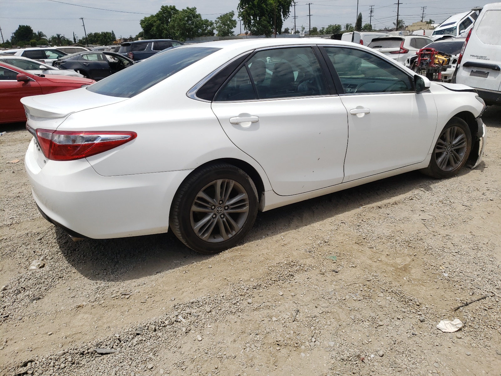 4T1BF1FK4GU166946 2016 Toyota Camry Le