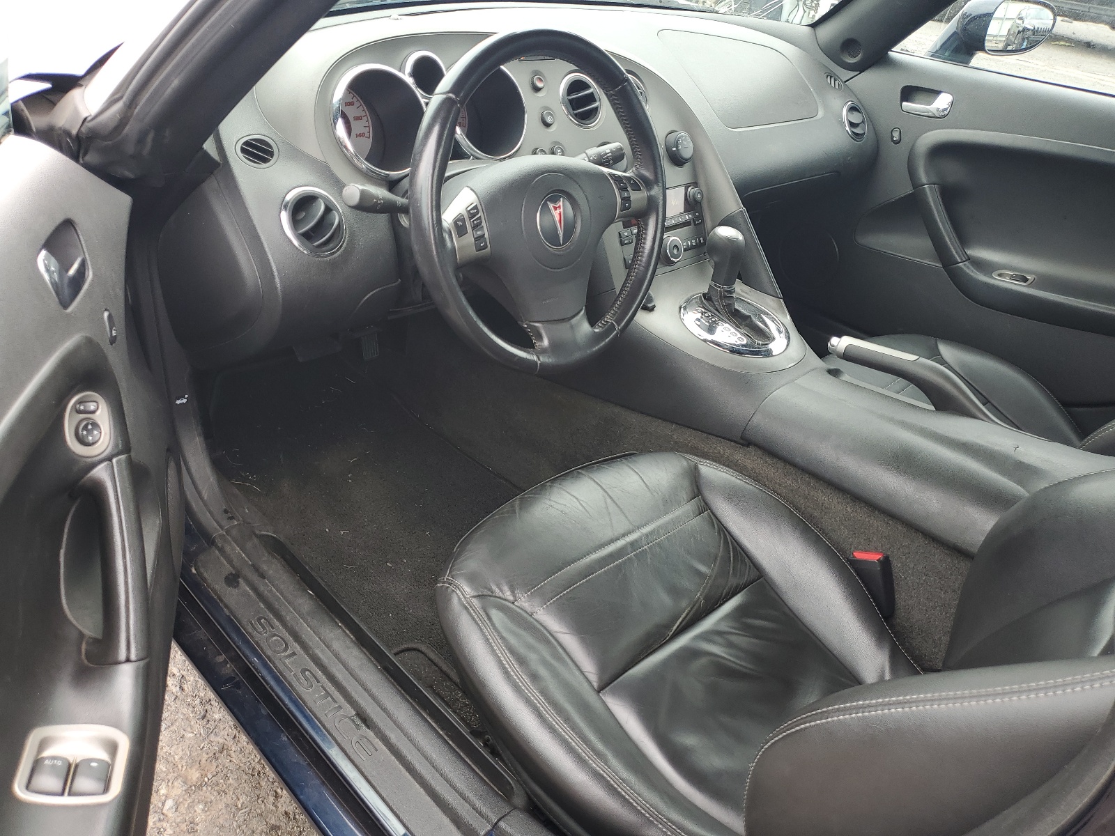 1G2MB35B58Y106307 2008 Pontiac Solstice