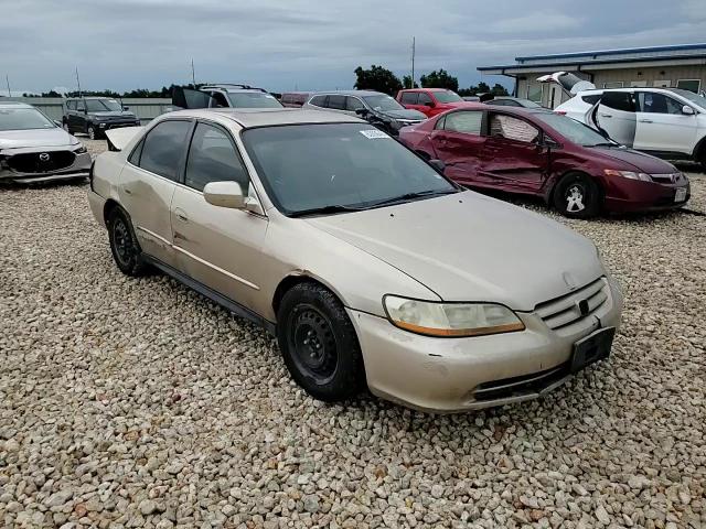 2001 Honda Accord Lx VIN: 1HGCG66551A074770 Lot: 62856494