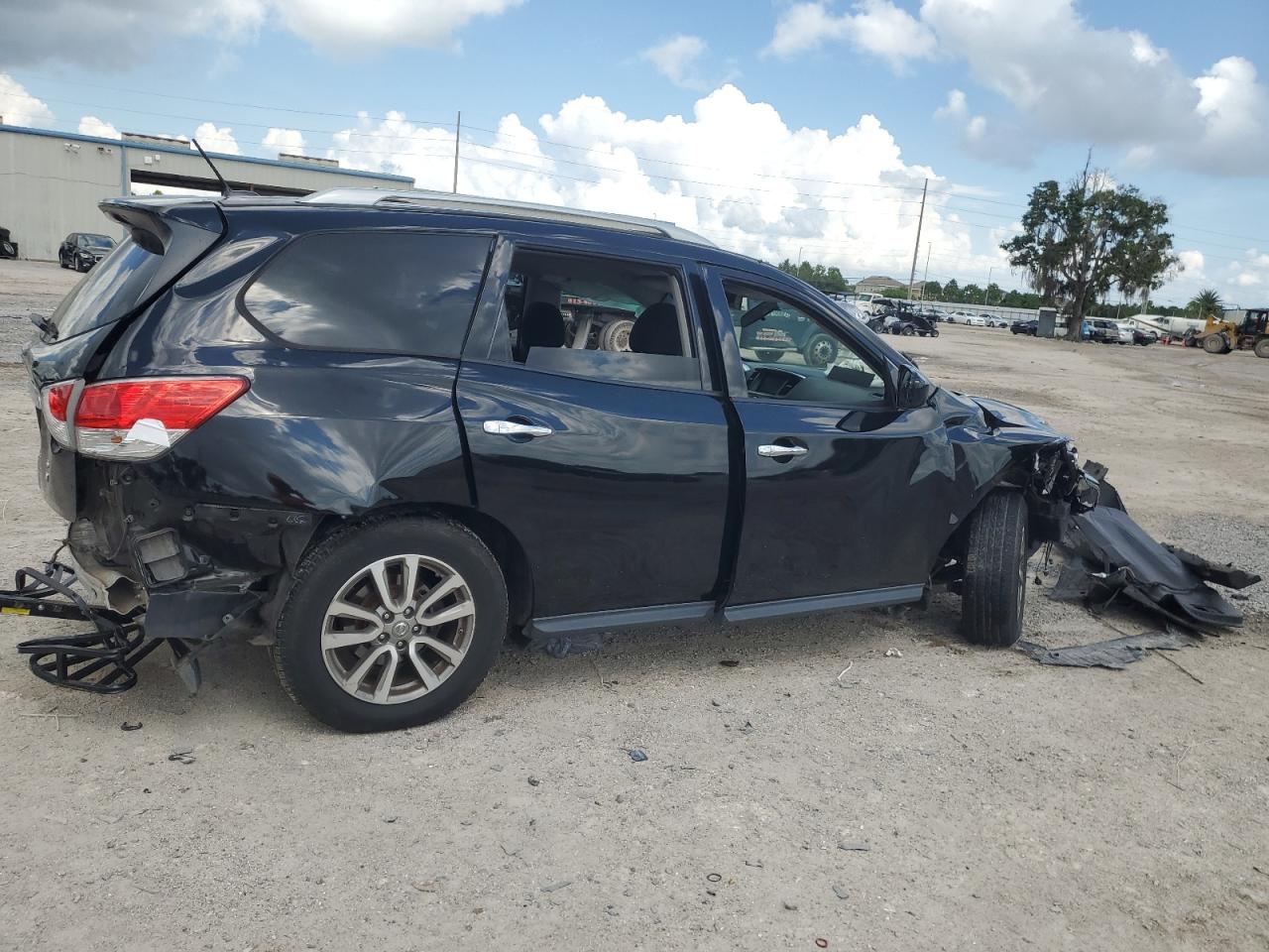 2014 Nissan Pathfinder S VIN: 5N1AR2MM7EC727401 Lot: 62195234