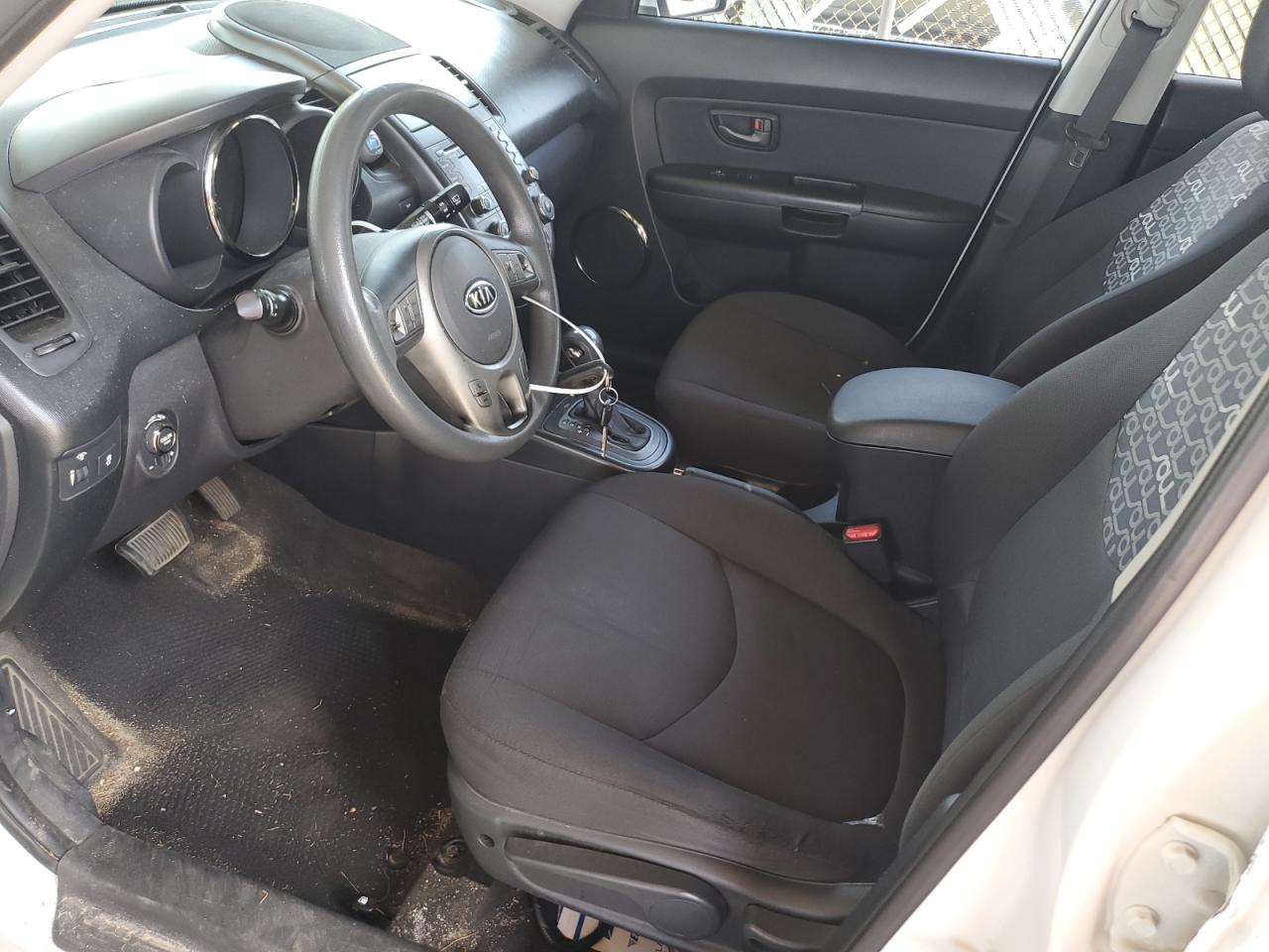 2011 Kia Soul + VIN: KNDJT2A28B7706229 Lot: 64349124