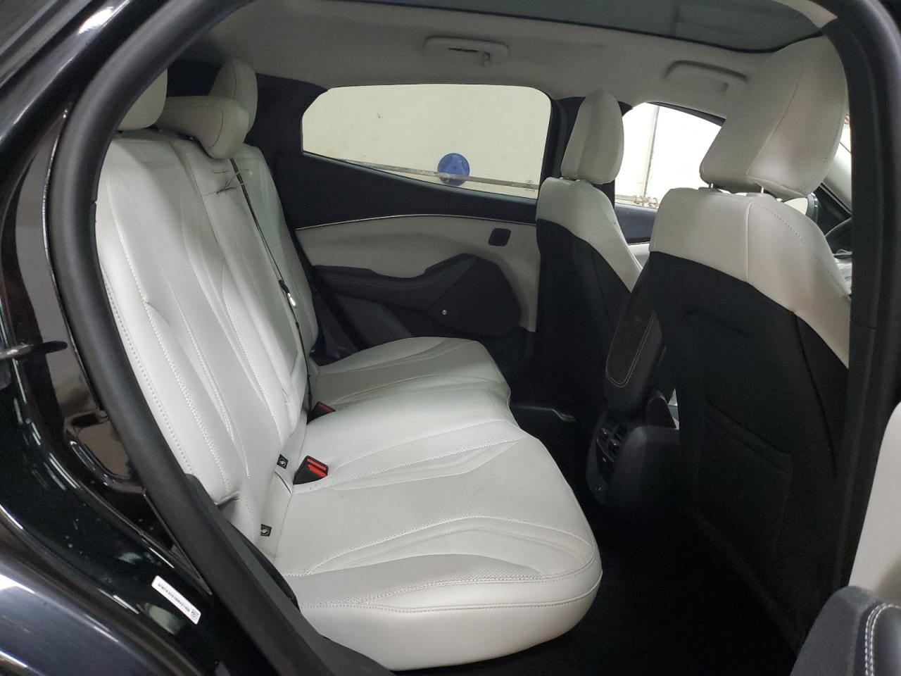 2022 Ford Mustang Mach-E Premium VIN: 3FMTK3SS1NMA27408 Lot: 62018674