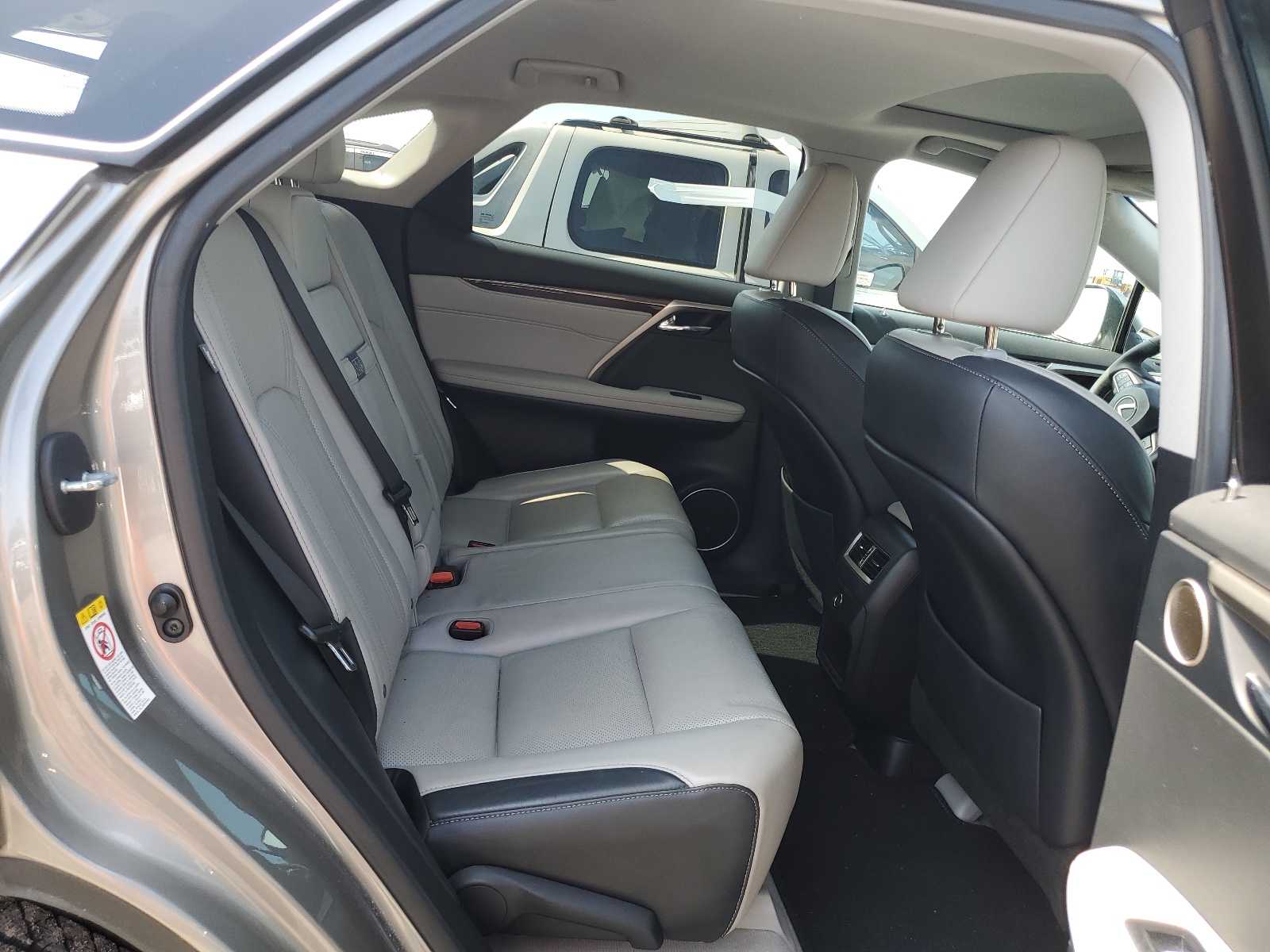 2T2BZMCA4HC080992 2017 Lexus Rx 350 Base