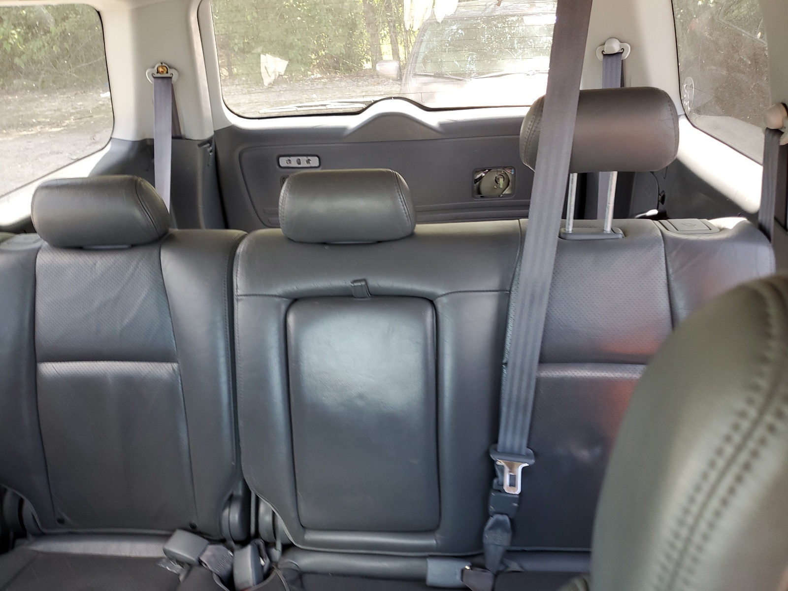 2HKYF18514H614135 2004 Honda Pilot Exl