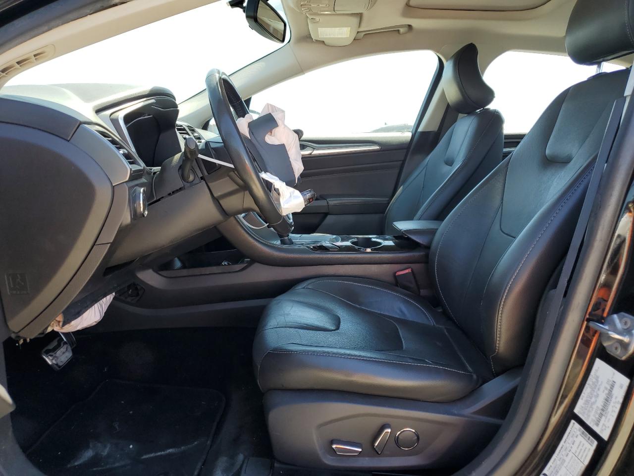 2016 Ford Fusion Titanium VIN: 3FA6P0K92GR369895 Lot: 61734104