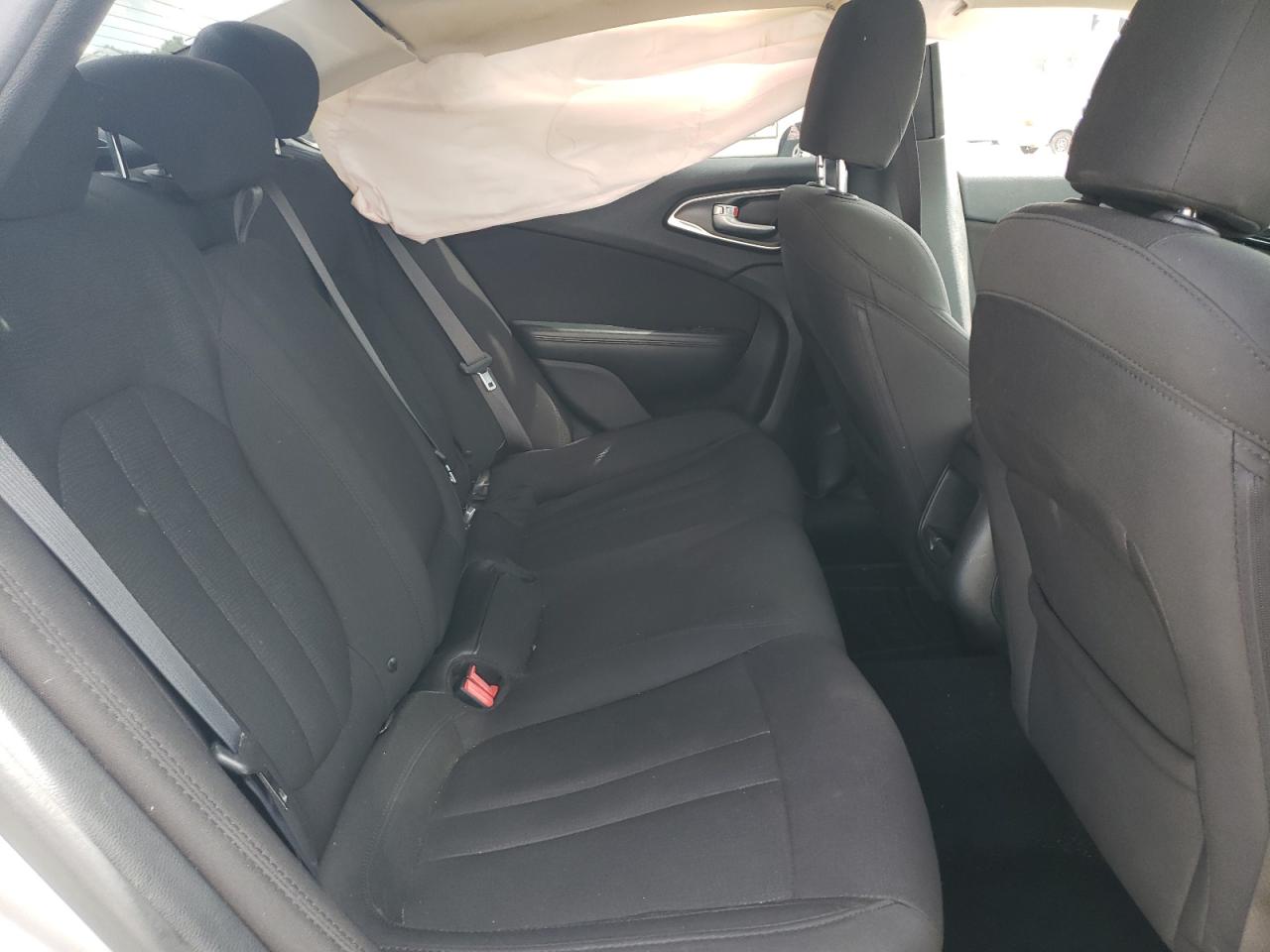 2016 Chrysler 200 Limited VIN: 1C3CCCAB5GN145347 Lot: 64906714