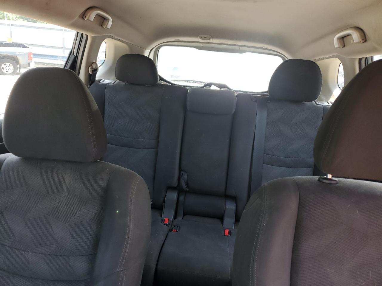 2016 Nissan Rogue S VIN: KNMAT2MV6GP737881 Lot: 61817094