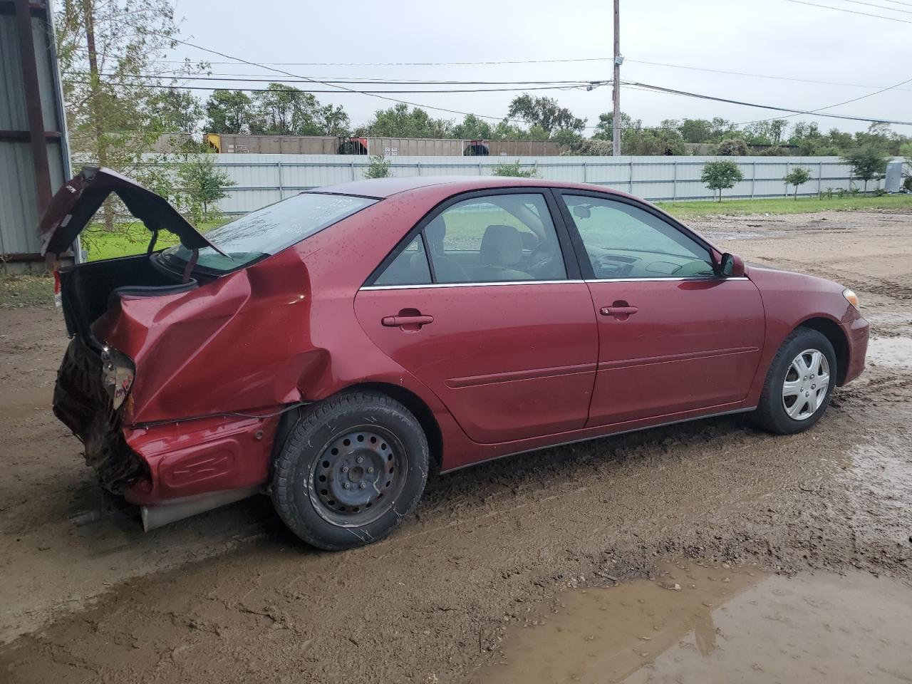 JTDBE32K920038422 2002 Toyota Camry Le