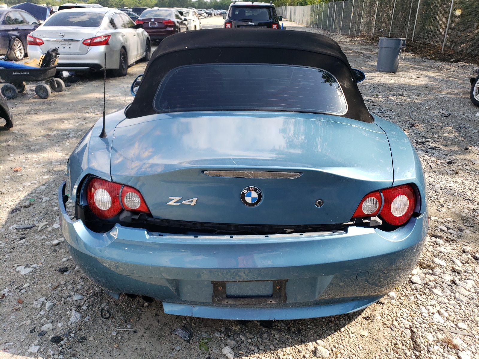 4USBT33515LR70982 2005 BMW Z4 2.5