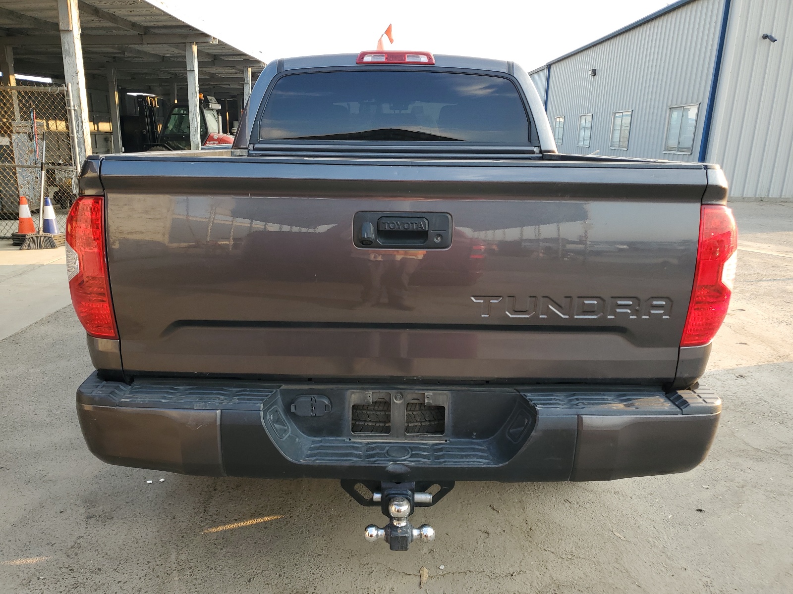 5TFDY5F17KX789233 2019 Toyota Tundra Crewmax Sr5