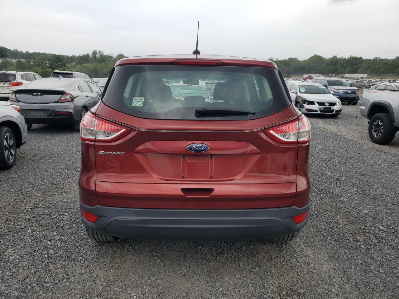 2015 Ford Escape S VIN: 1FMCU0F75FUB16829 Lot: 63594104