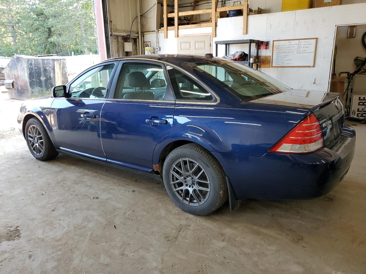 2007 Mercury Montego Premier VIN: 1MEHM42197G603792 Lot: 63892524