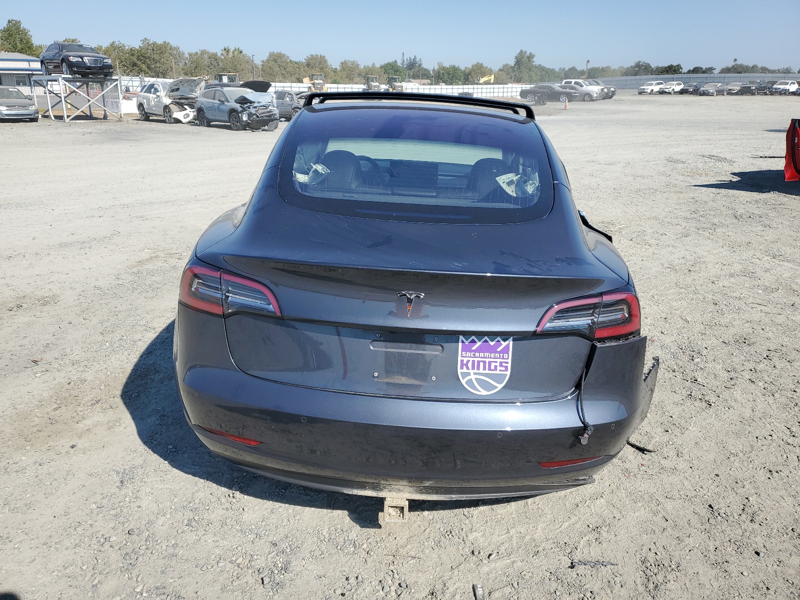 5YJ3E1EA8JF021672 2018 Tesla Model 3