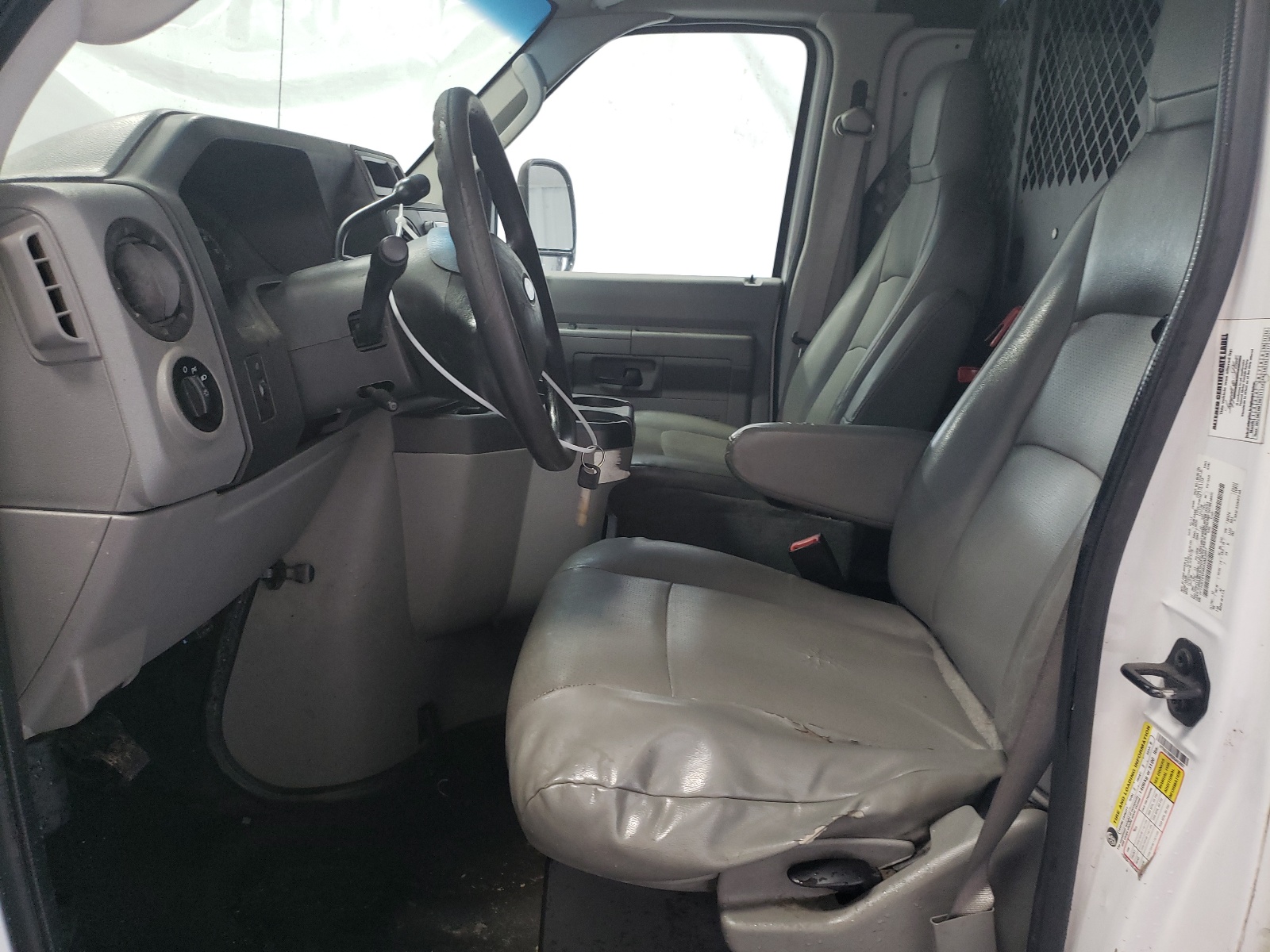 1FTNS1EW5DDA63807 2013 Ford Econoline E150 Van