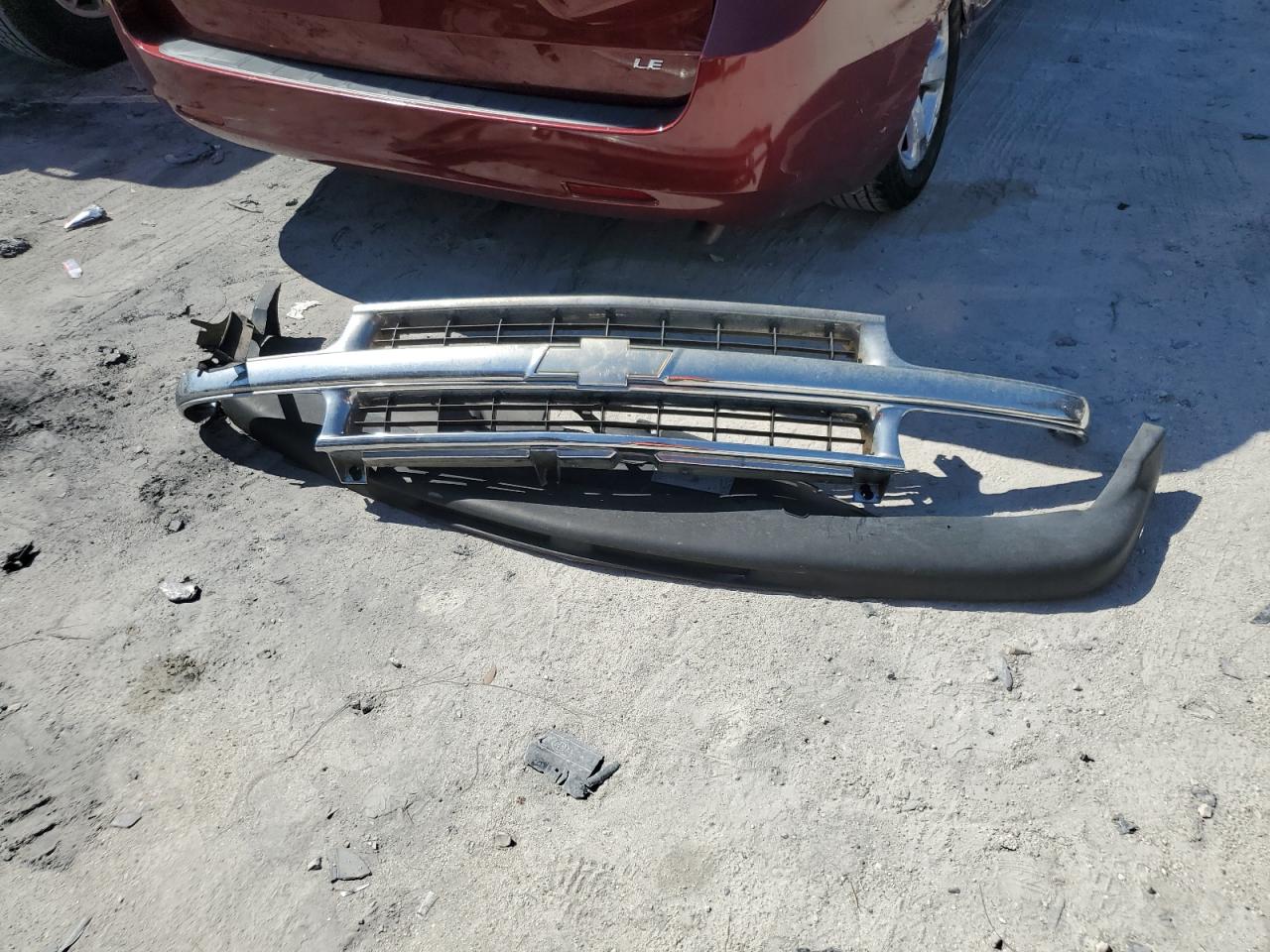 2005 Chevrolet Tahoe C1500 VIN: 1GNEC13T95J106240 Lot: 63595394