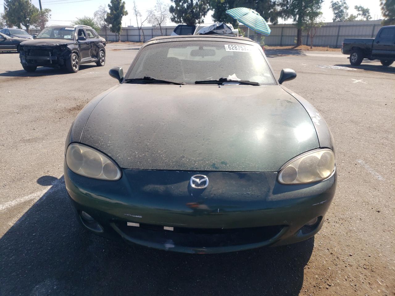 2001 Mazda Mx-5 Miata Base VIN: JM1NB353410206217 Lot: 62875744