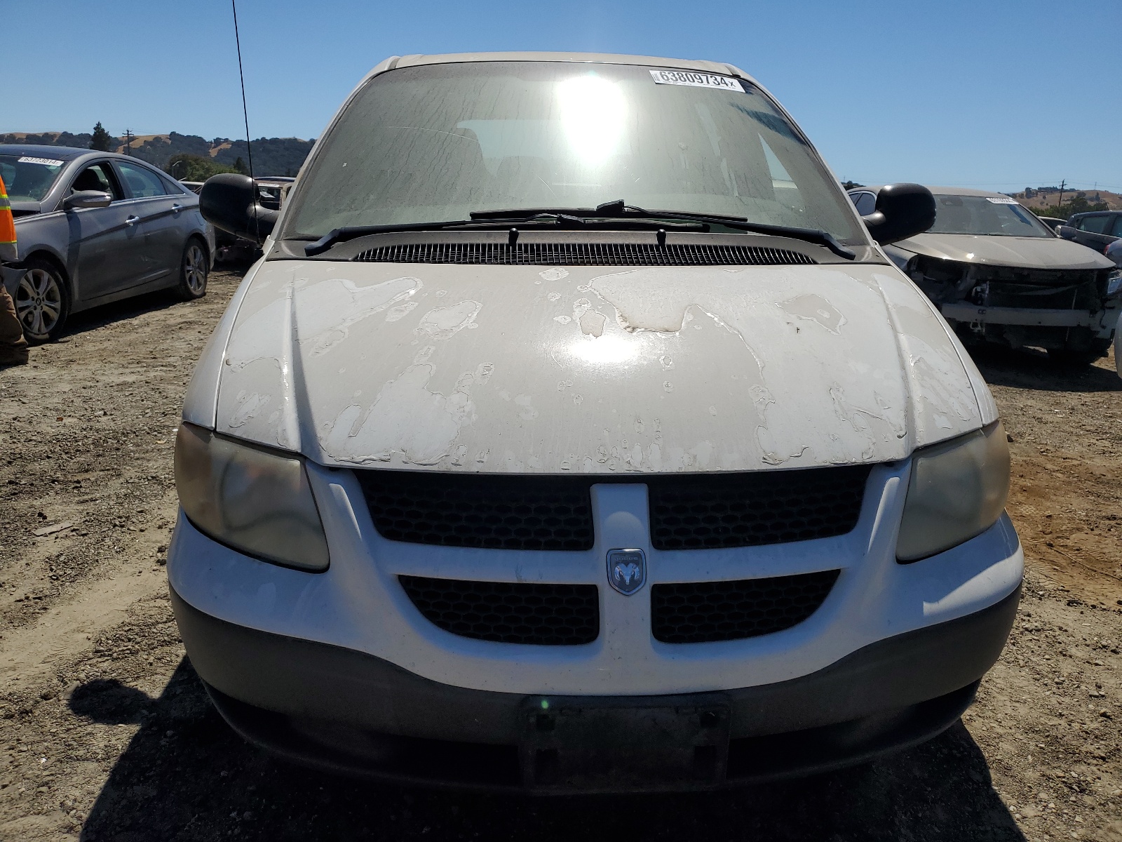 1B4GP25B22B558825 2002 Dodge Caravan Se