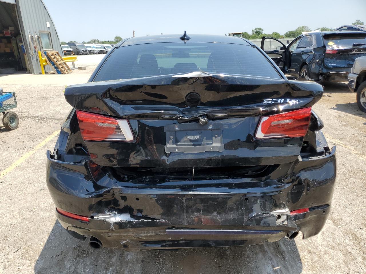 WBAJA9C52JB251540 2018 BMW 530E