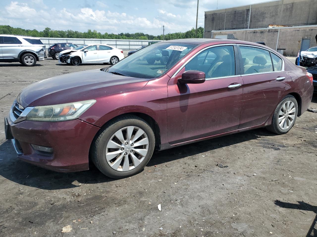 VIN 1HGCR2F82EA133163 2014 HONDA ACCORD no.1