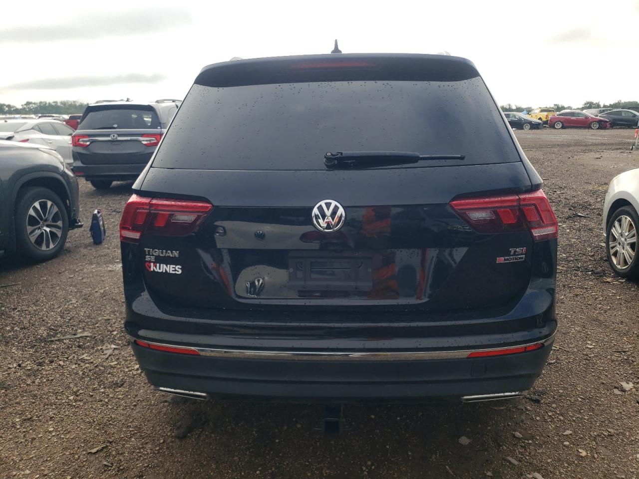 2018 Volkswagen Tiguan Se VIN: 3VV2B7AX7JM121289 Lot: 62023734