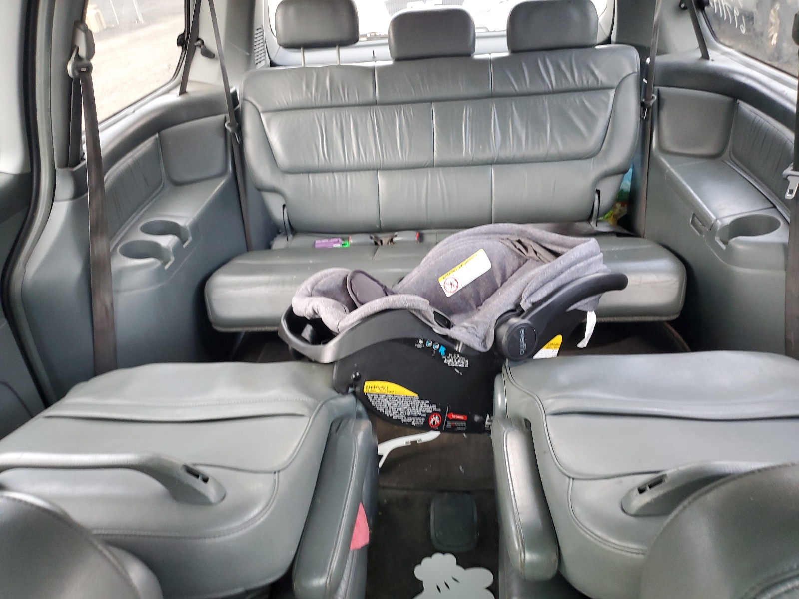 2HKRL18792H500525 2002 Honda Odyssey Exl