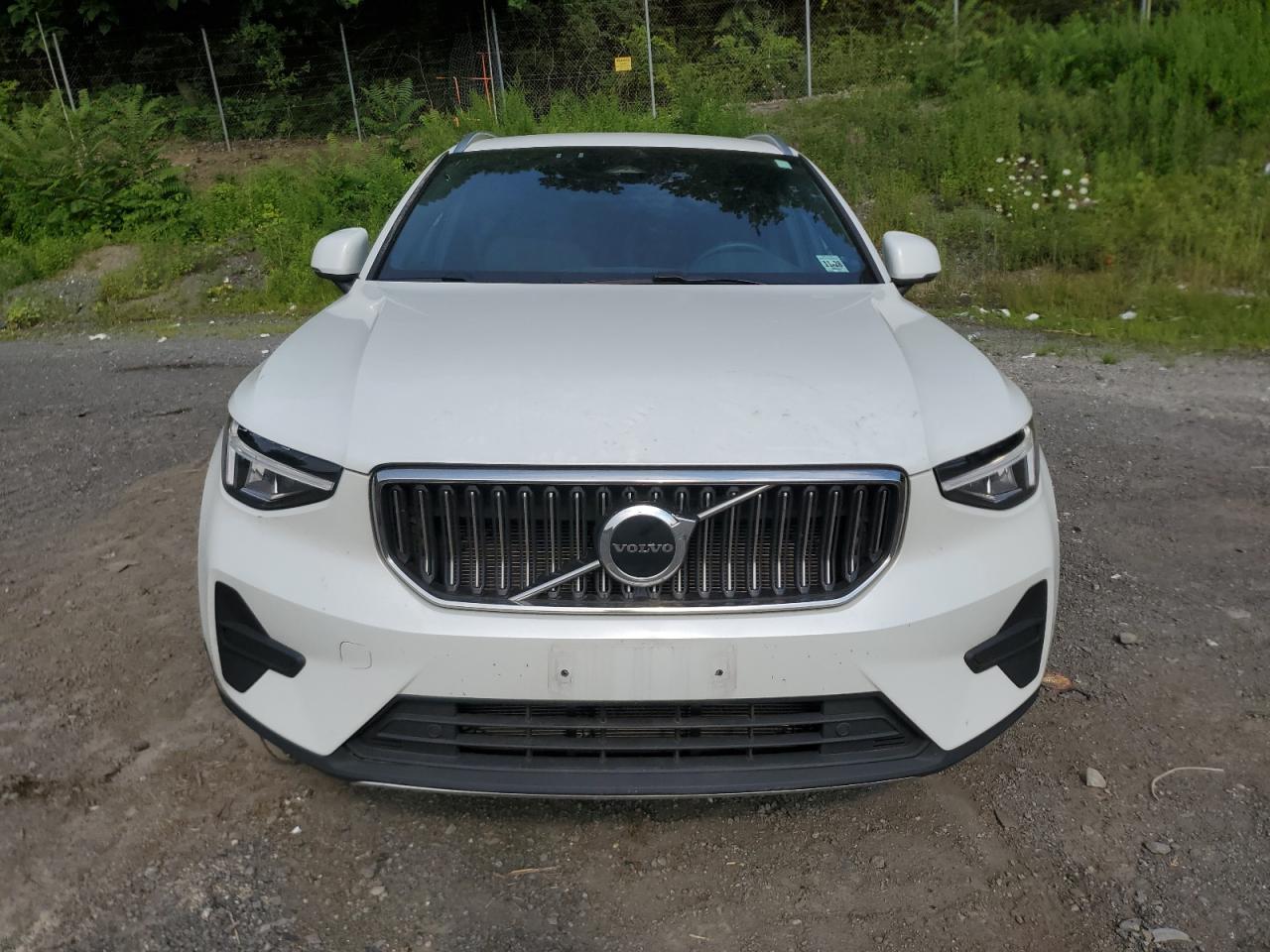 2024 Volvo Xc40 Core VIN: YV4L12UK0R2238897 Lot: 64060134