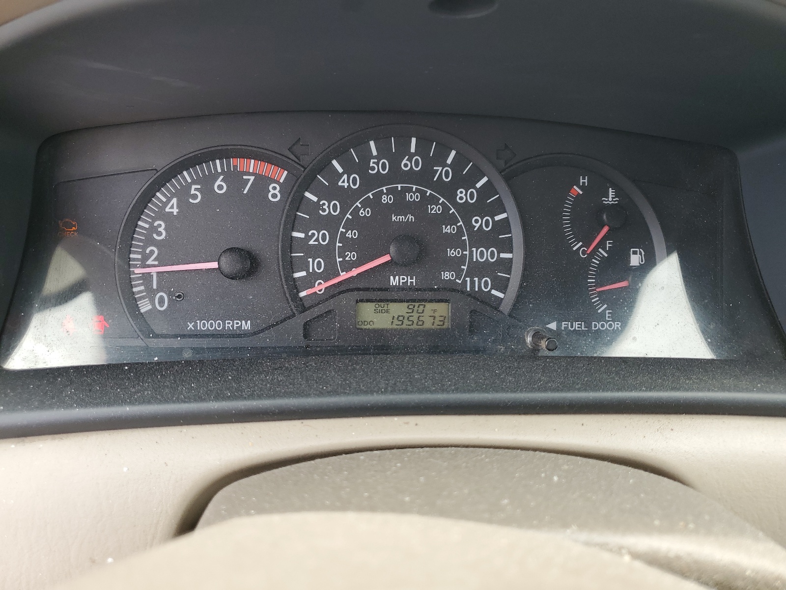 2T1BR32E74C305919 2004 Toyota Corolla Ce