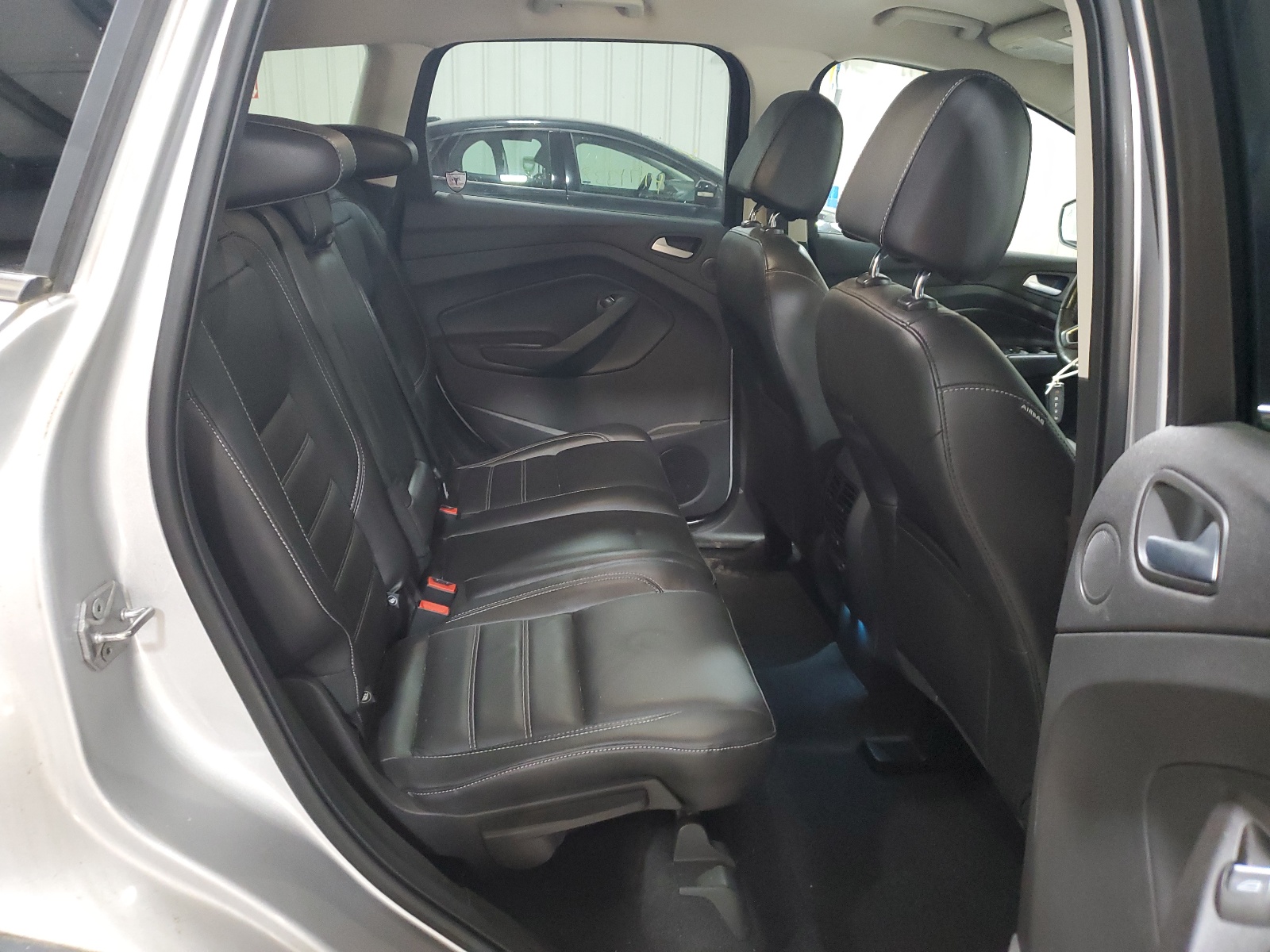 1FMCU9JD6HUB87400 2017 Ford Escape Titanium