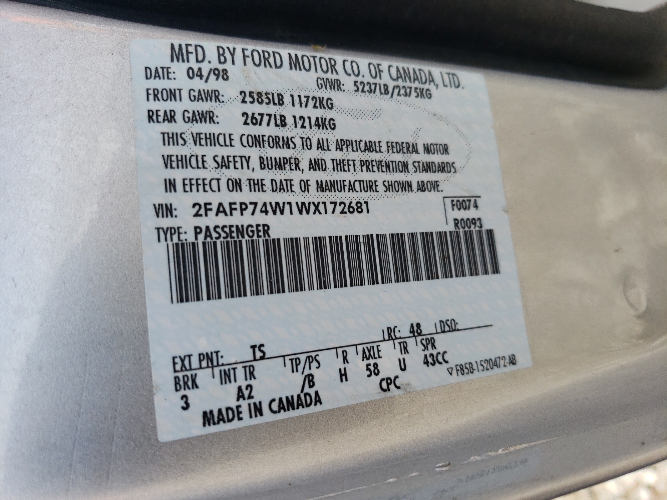 2FAFP74W1WX172681 1998 Ford Crown Victoria Lx