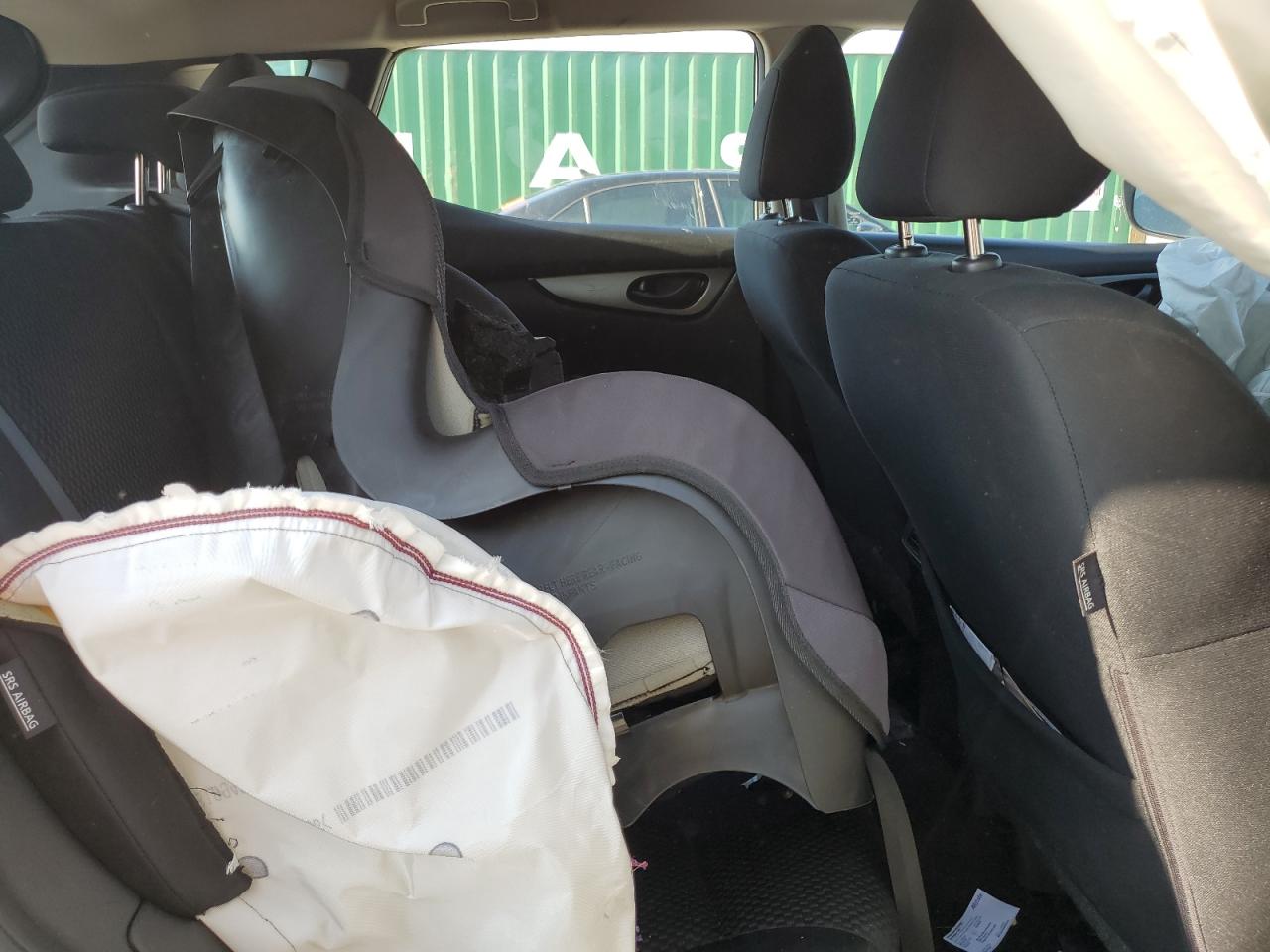 2021 Nissan Rogue Sport S VIN: JN1BJ1AV2MW305320 Lot: 60858284