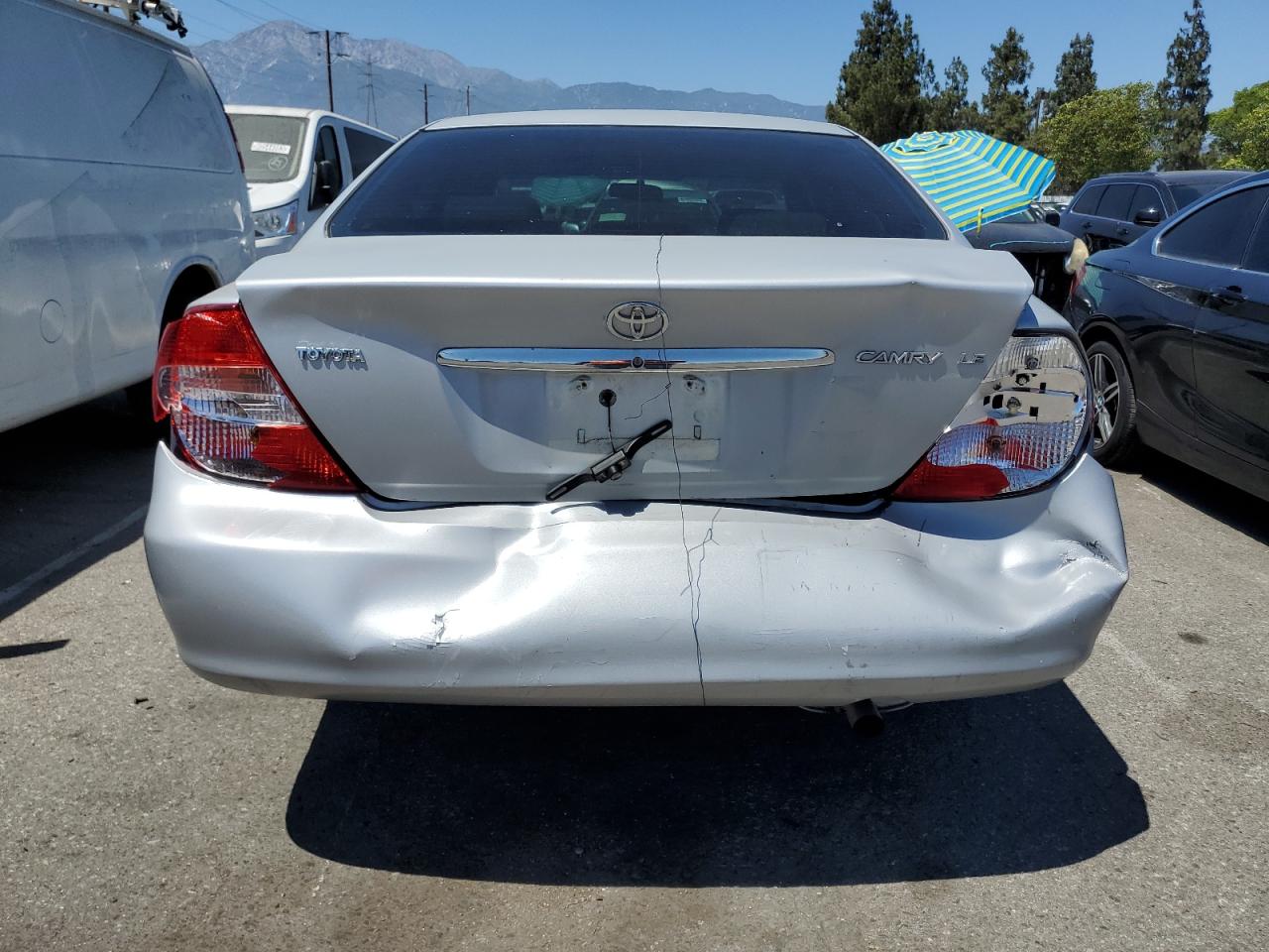 2003 Toyota Camry Le VIN: 4T1BE32K13U669106 Lot: 64062114