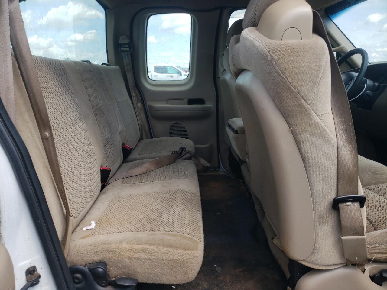 2002 Ford F150 VIN: 1FTRX17282NA75650 Lot: 62125434