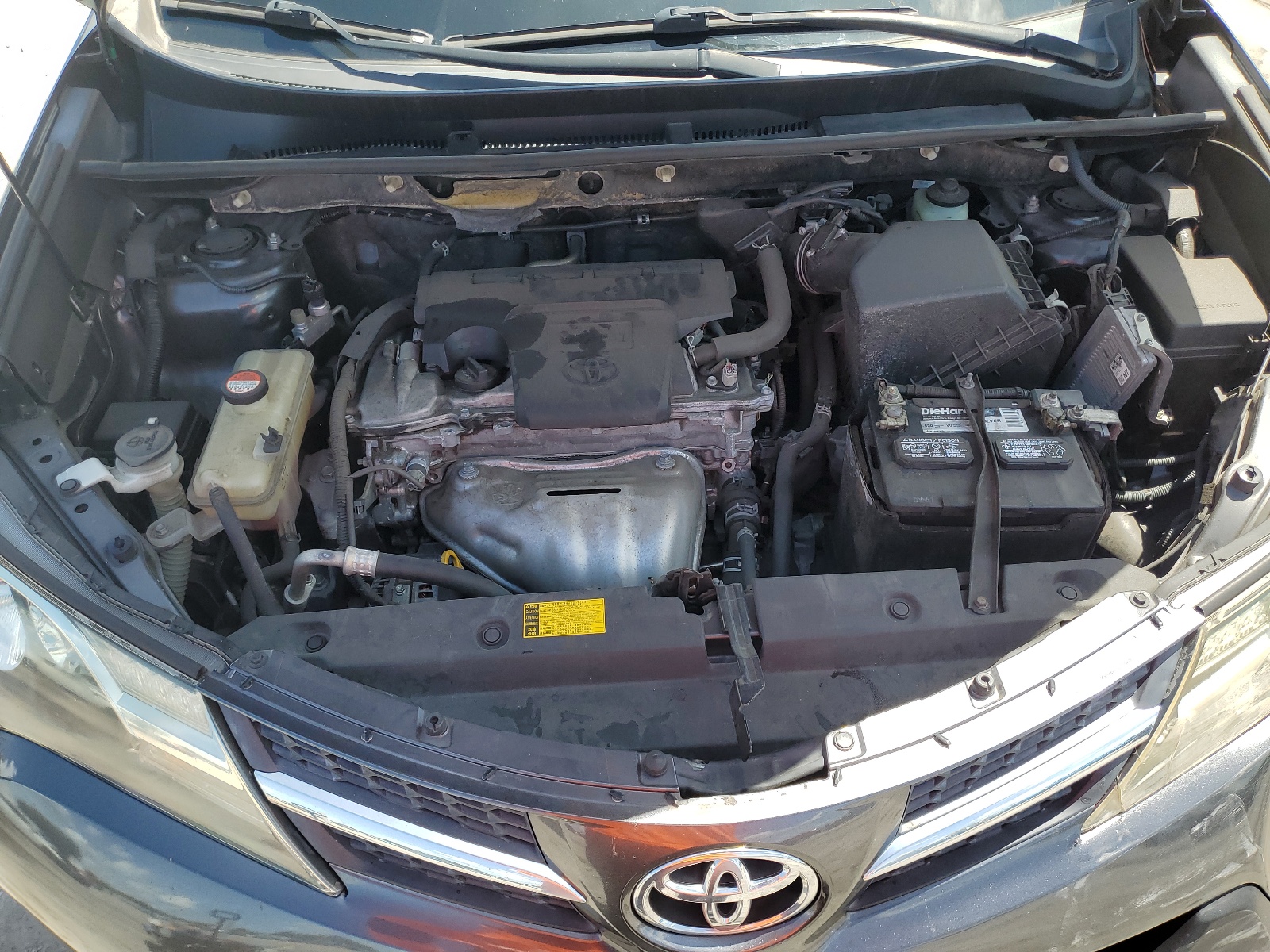 JTMZFREV1EJ011363 2014 Toyota Rav4 Le