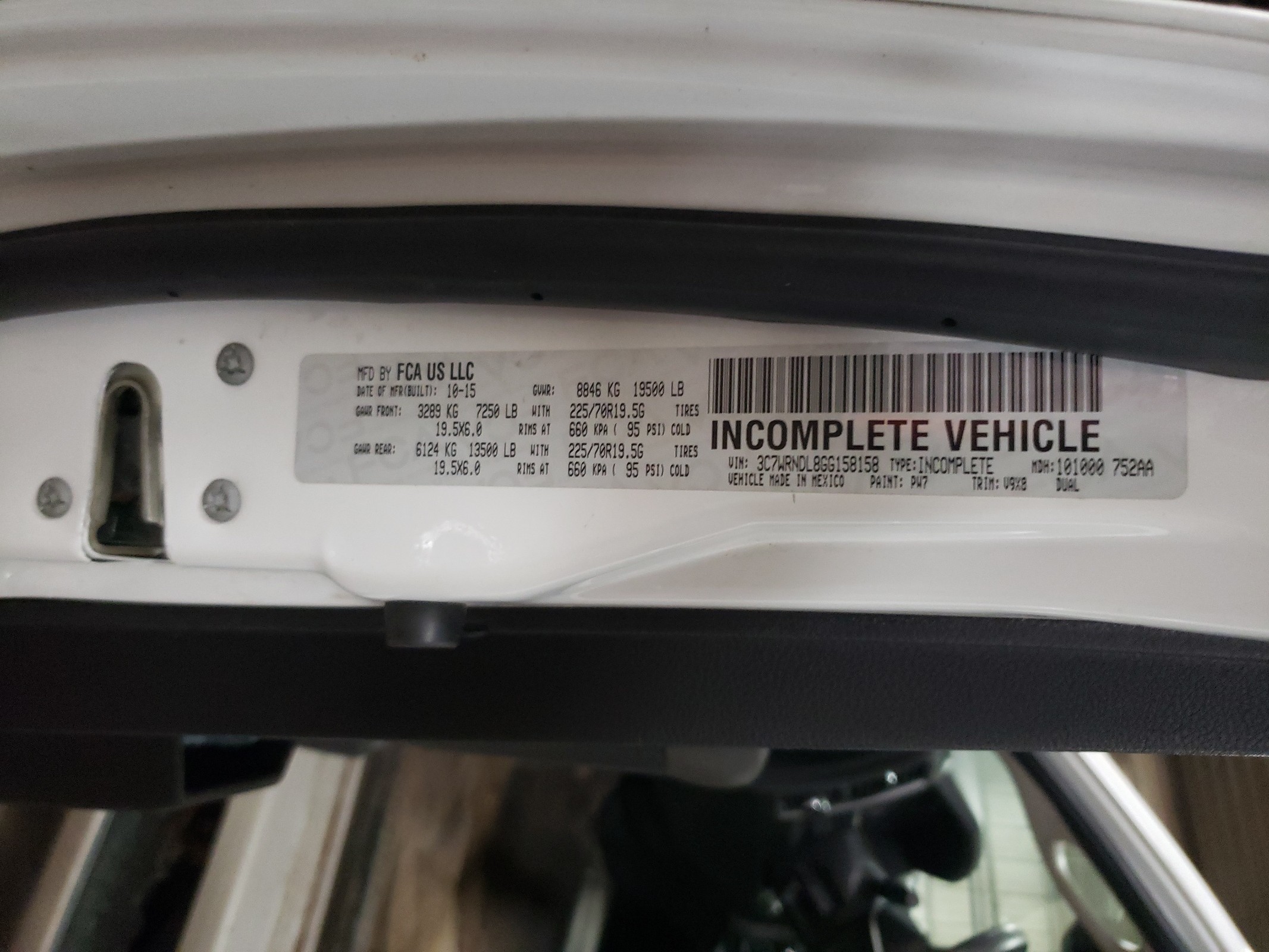 3C7WRNDL8GG158158 2016 Ram 5500