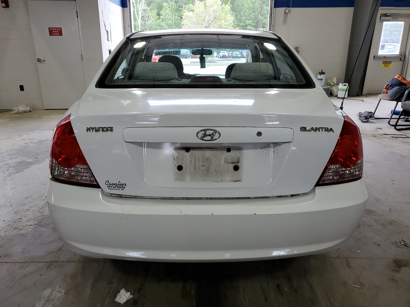 KMHDN46DX4U713132 2004 Hyundai Elantra Gls
