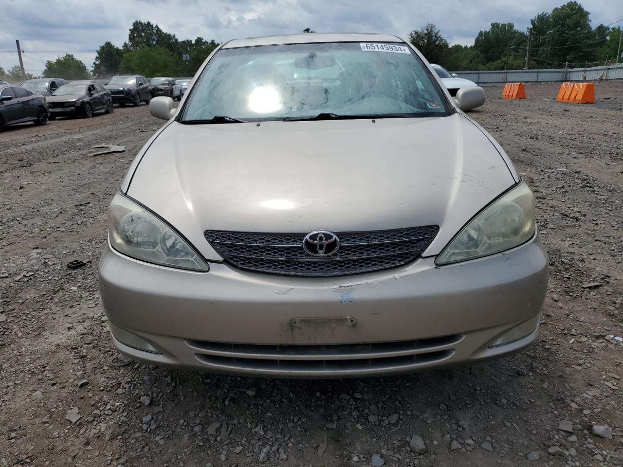 2004 Toyota Camry Le VIN: 4T1BE30KX4U902856 Lot: 65145934